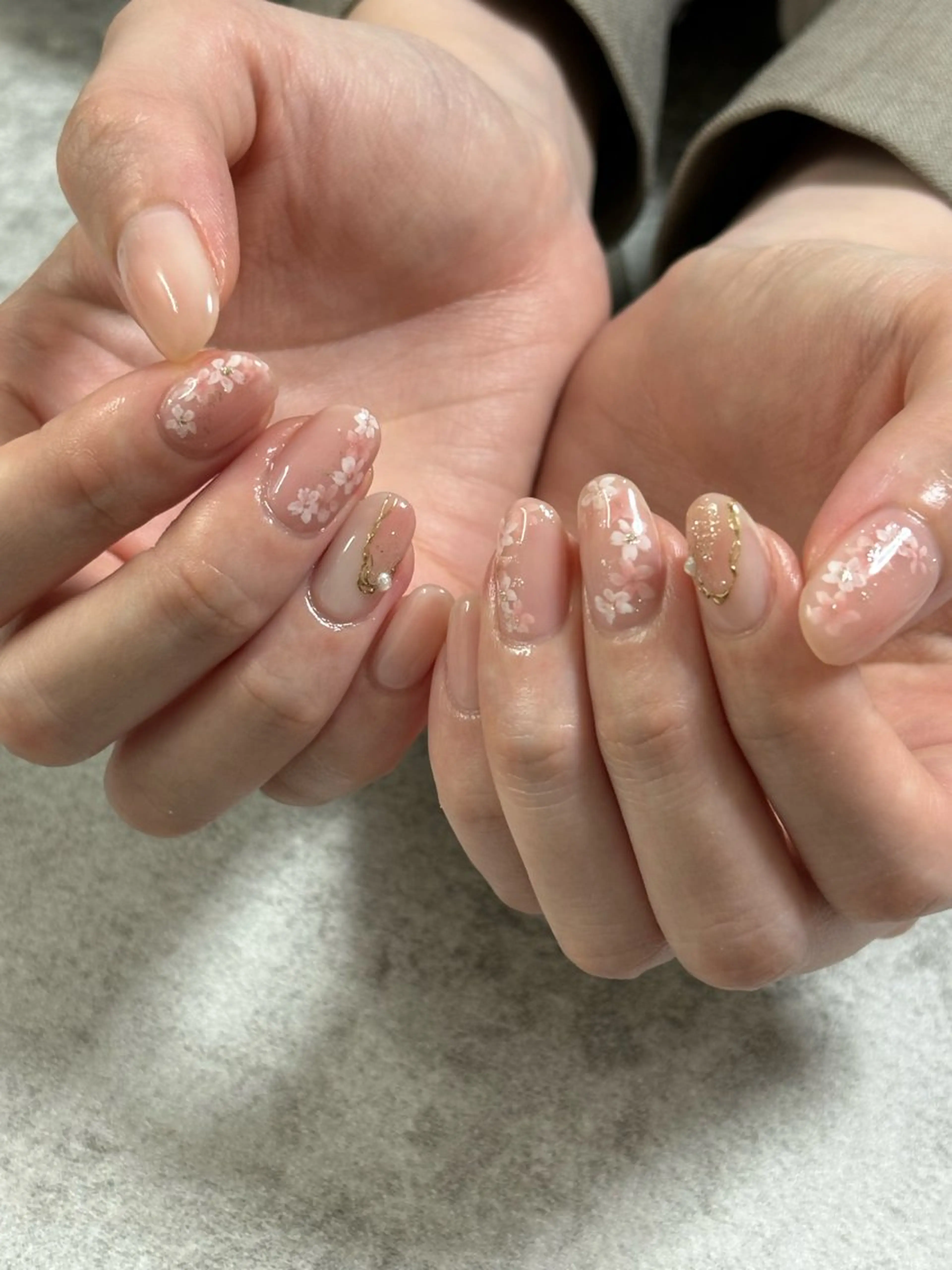 ネイル ハンドネイル FIORITURA Maikoのネイルデザイン