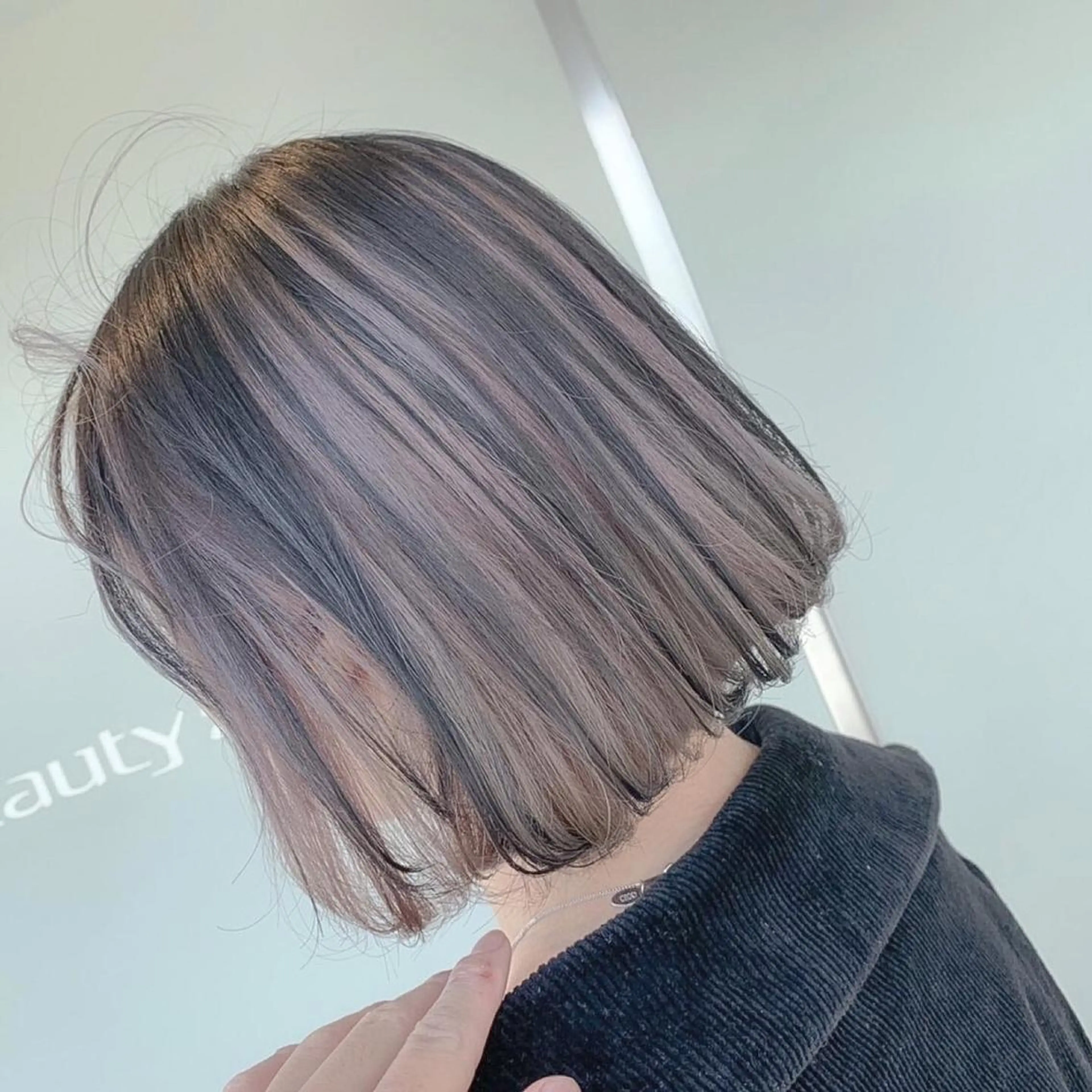 ミディアム カラー beauty: beast 熊本店のヘアスタイル