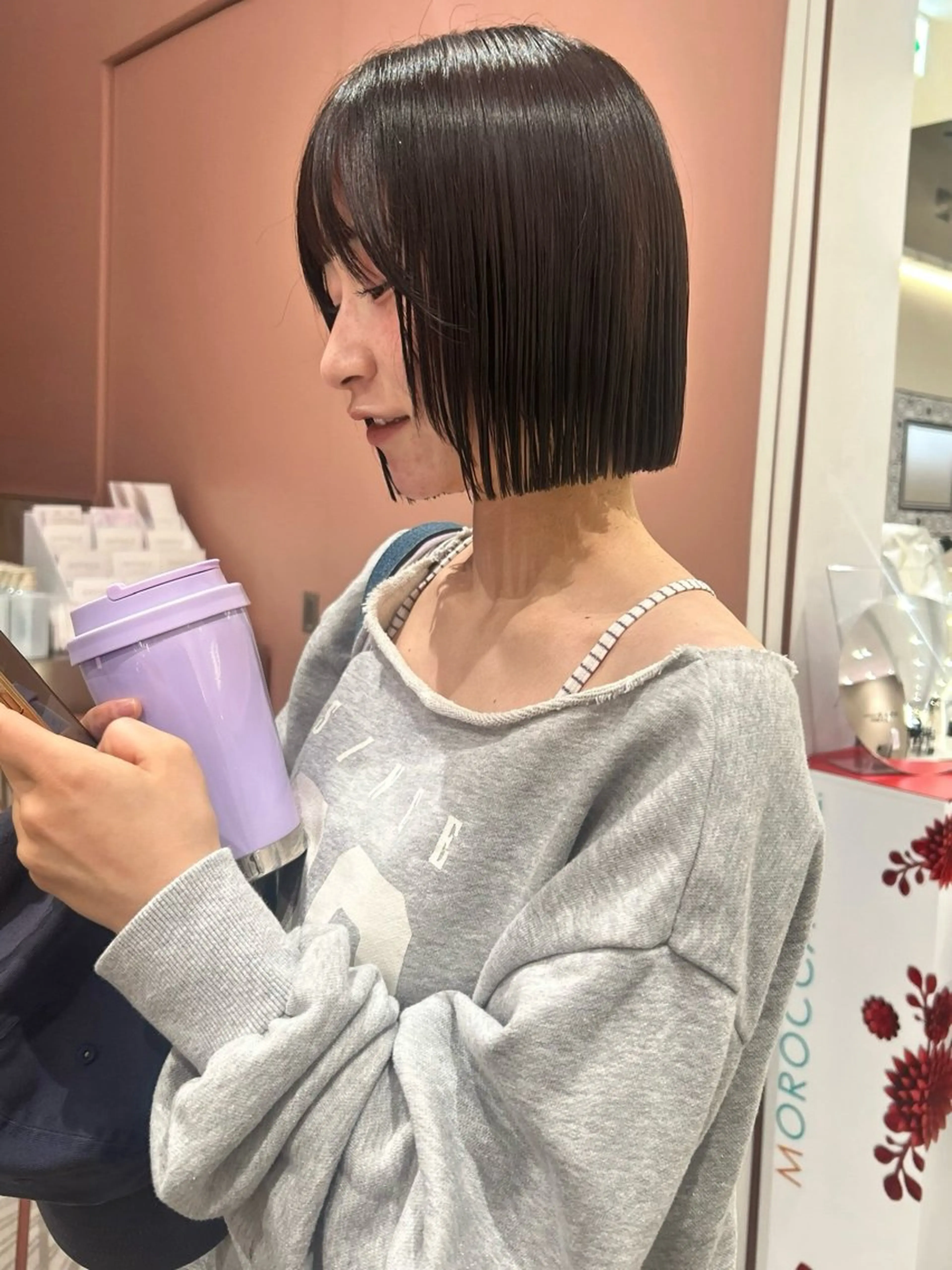 ショート カラー カット ヘアカラー 👔ボブ﹨髪質改善 ストレート🩳ももかのヘアスタイル