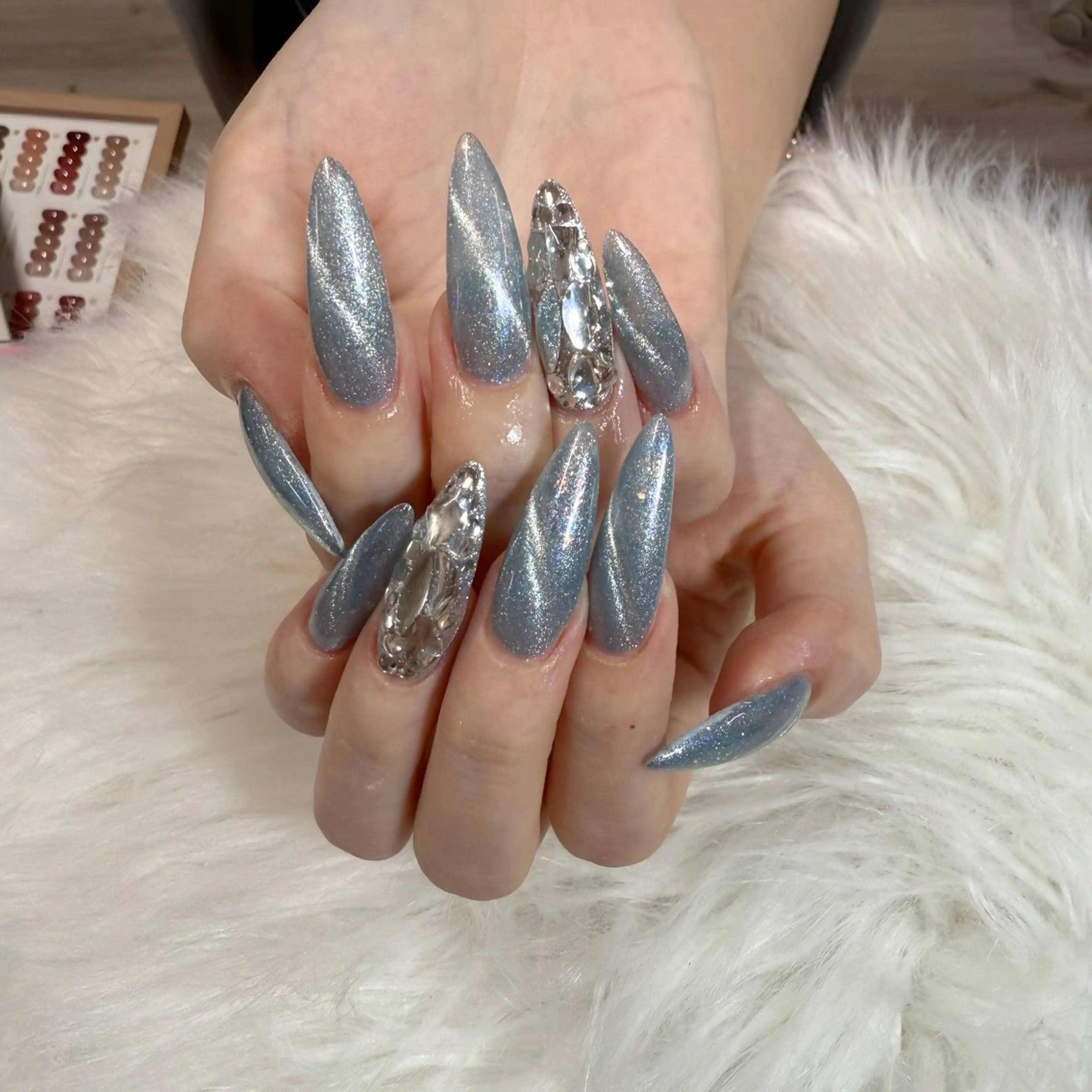 ネイル ハンドネイル 🎀nana🫧 ワンホンネイル🎀のネイルデザイン