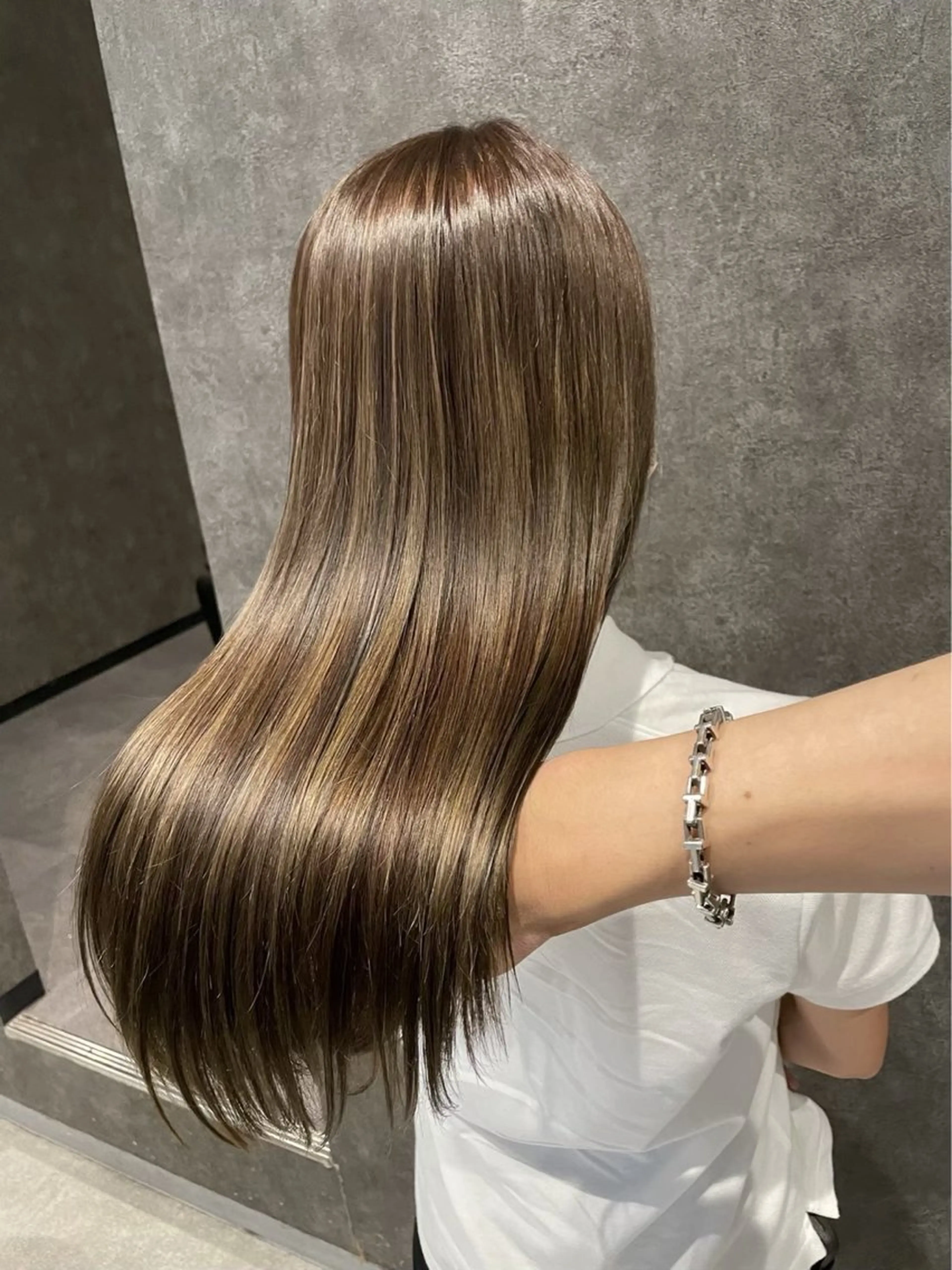 ✨【髪質改善/美髪ケア】カット + 超高濃度プレミアム水素ULTOWA TR✨️の写真