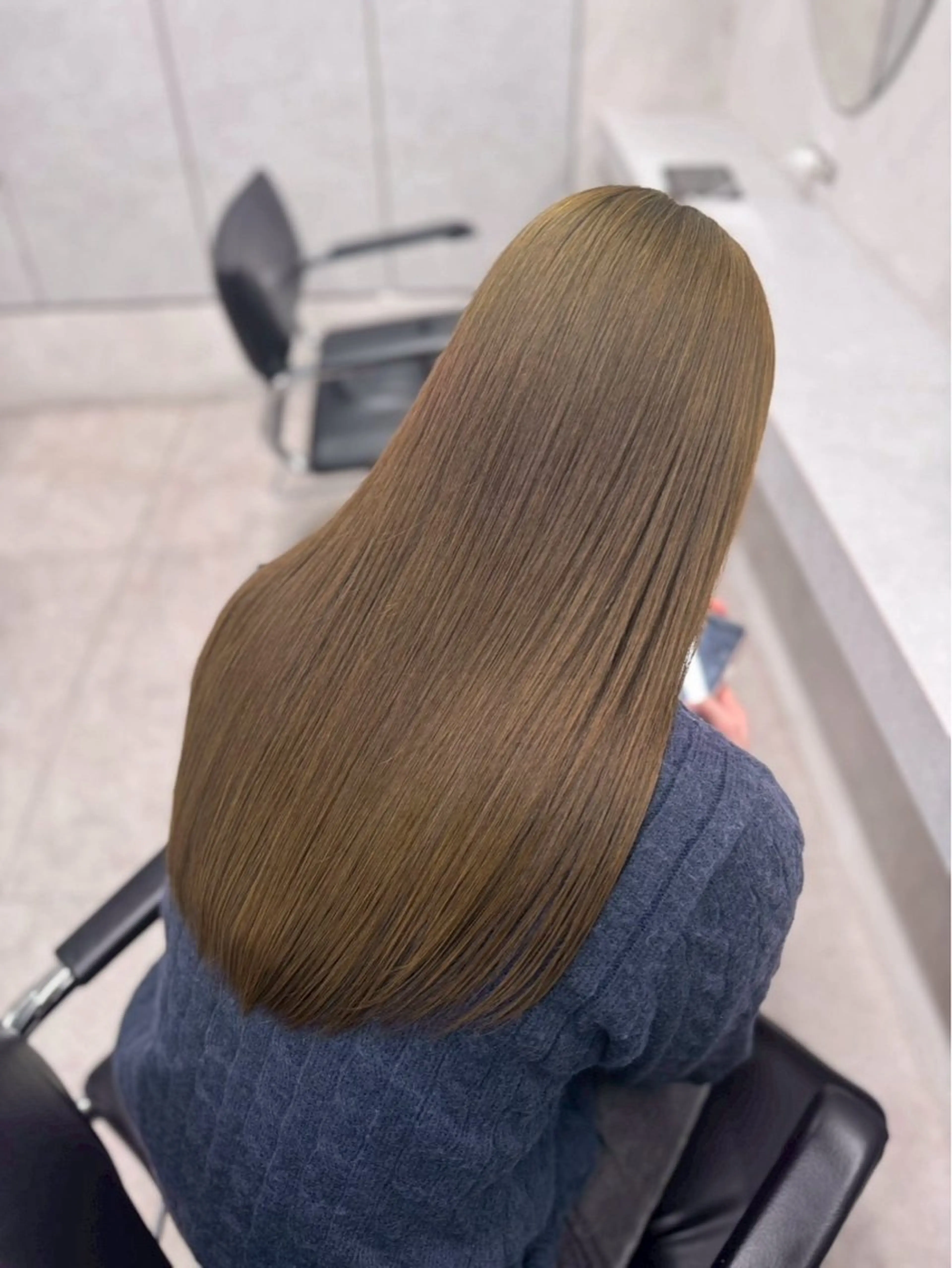 ロング カラー 透明感・艶・ダメージ レス　YUKIのヘアスタイル