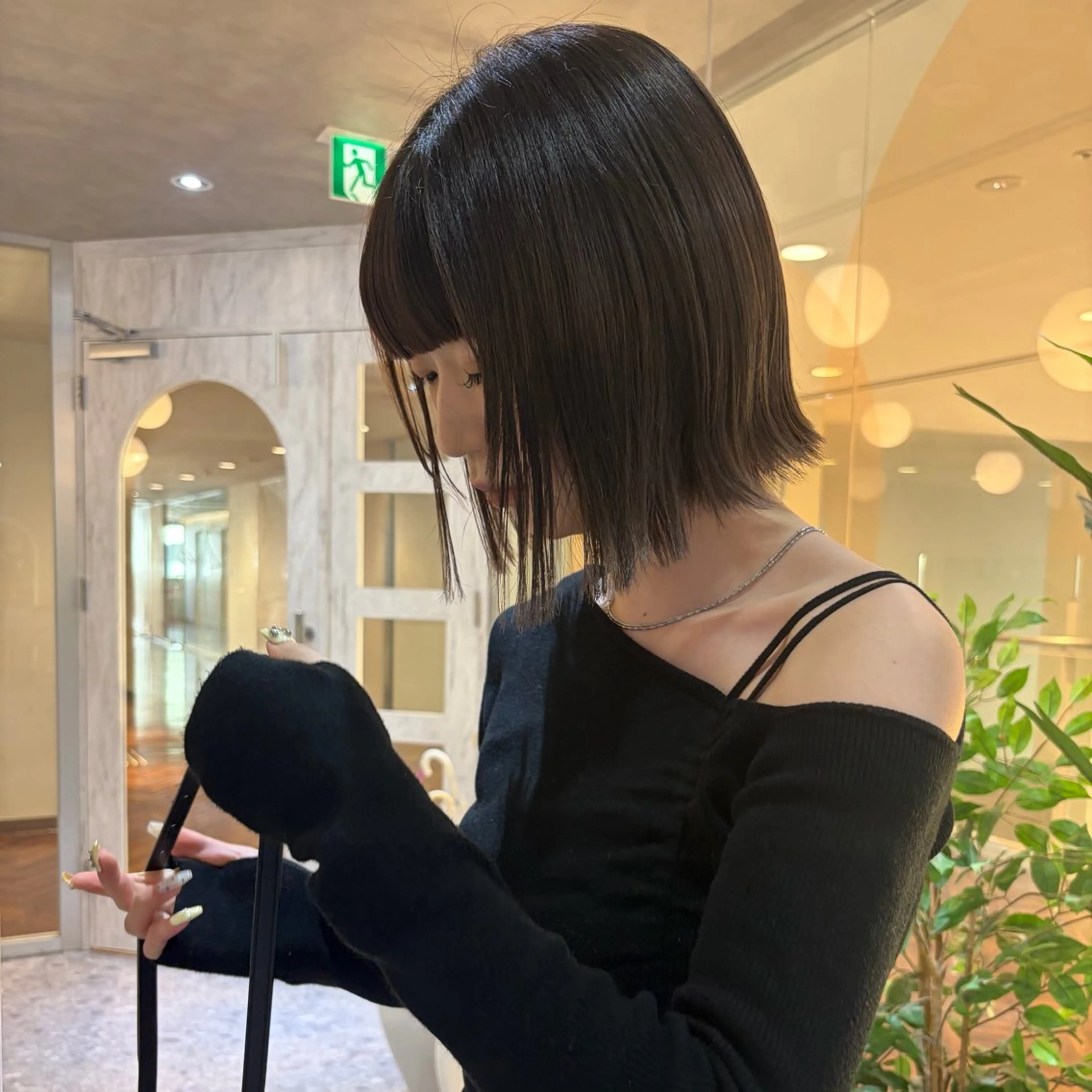 ショート カラー ヘアカラー トリートメント Zina 坂木 美月のヘアスタイル