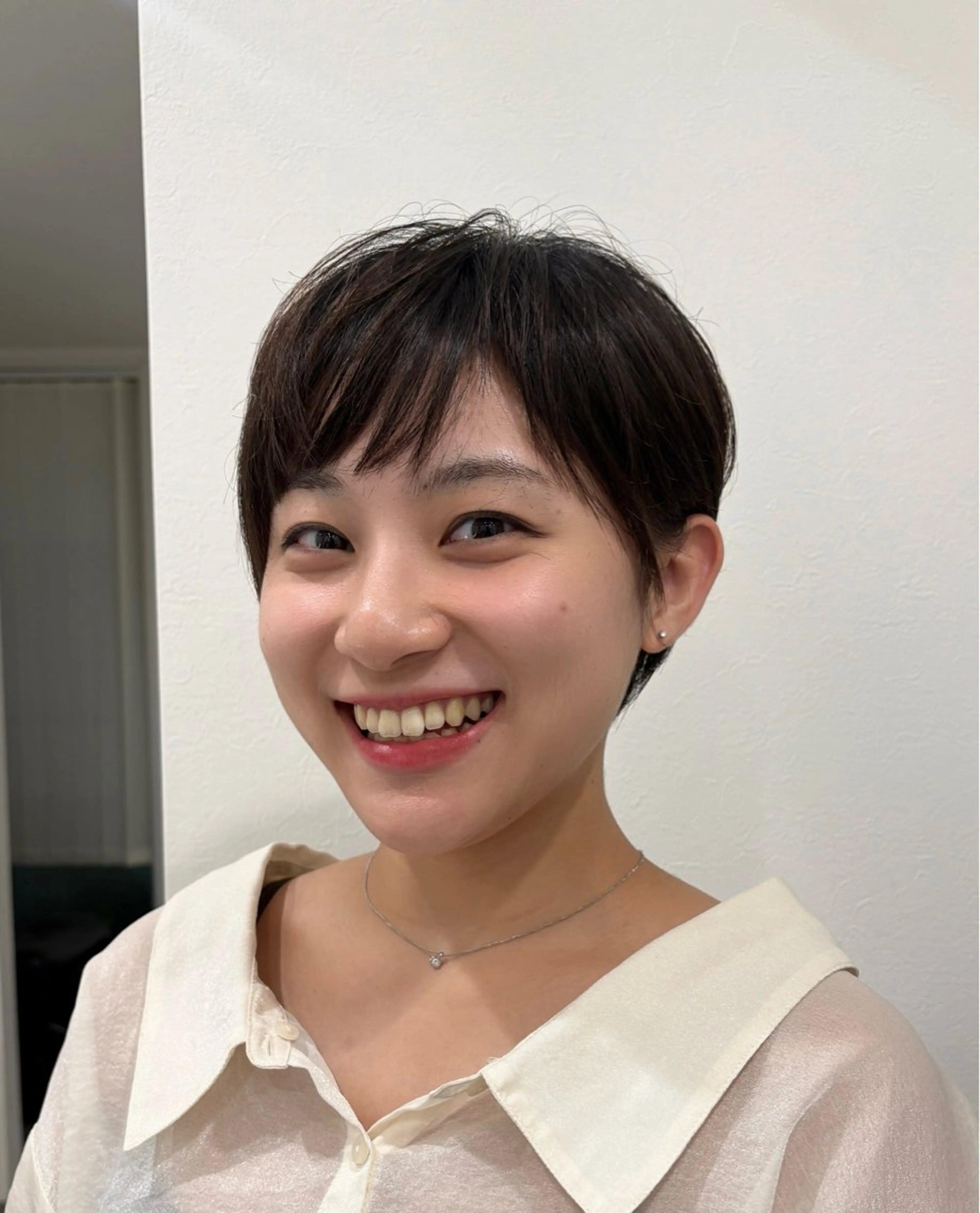 ショート カラー ヘアアレンジ ブリーチ ケアブリーチ ボブ 韓国風ヘア レイヤーカット 💝似合わせカット& カラーＵｒｕｎａ💝のヘアスタイル