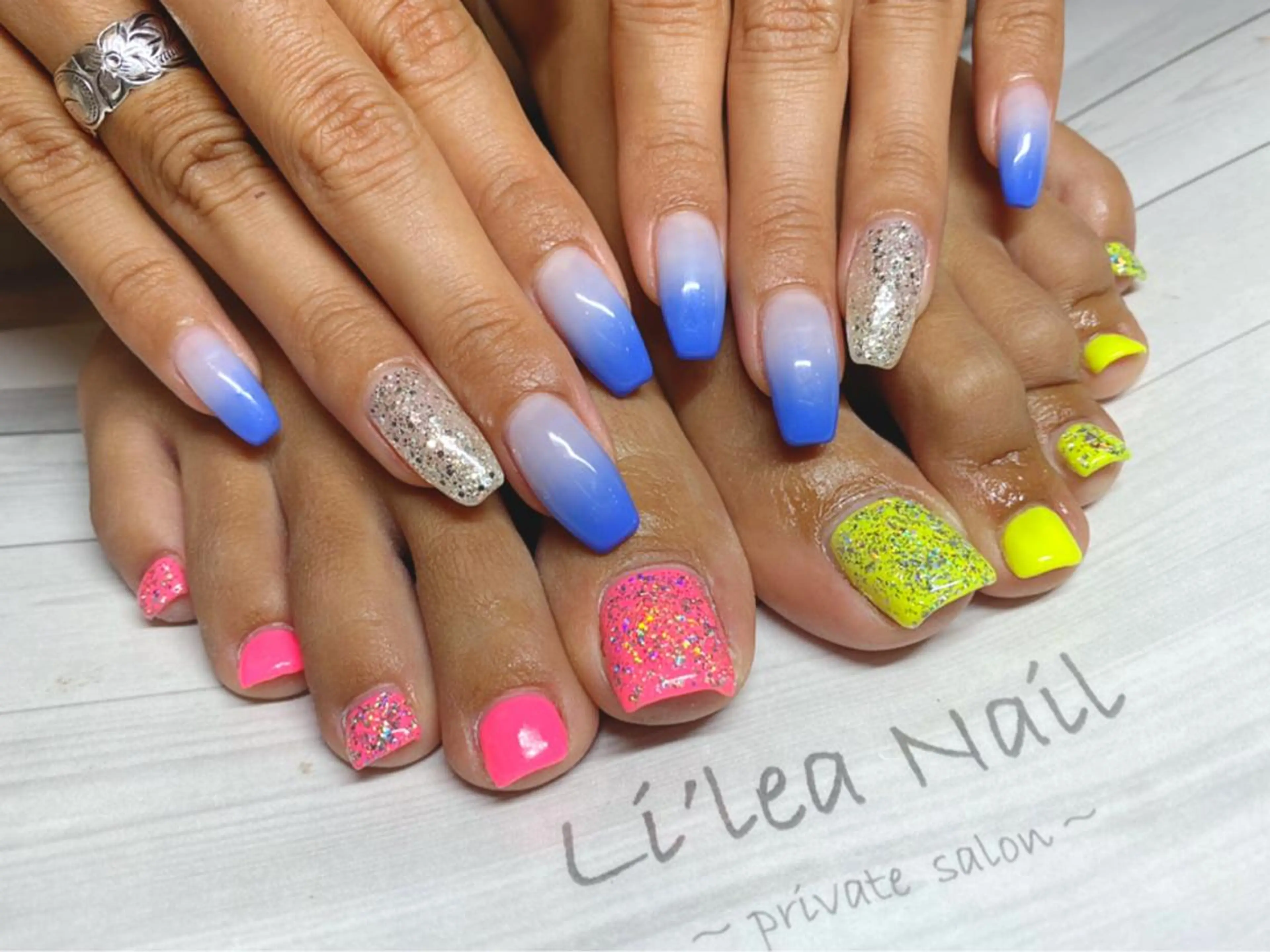 ネイル Li'leaNail AINAのネイルデザイン