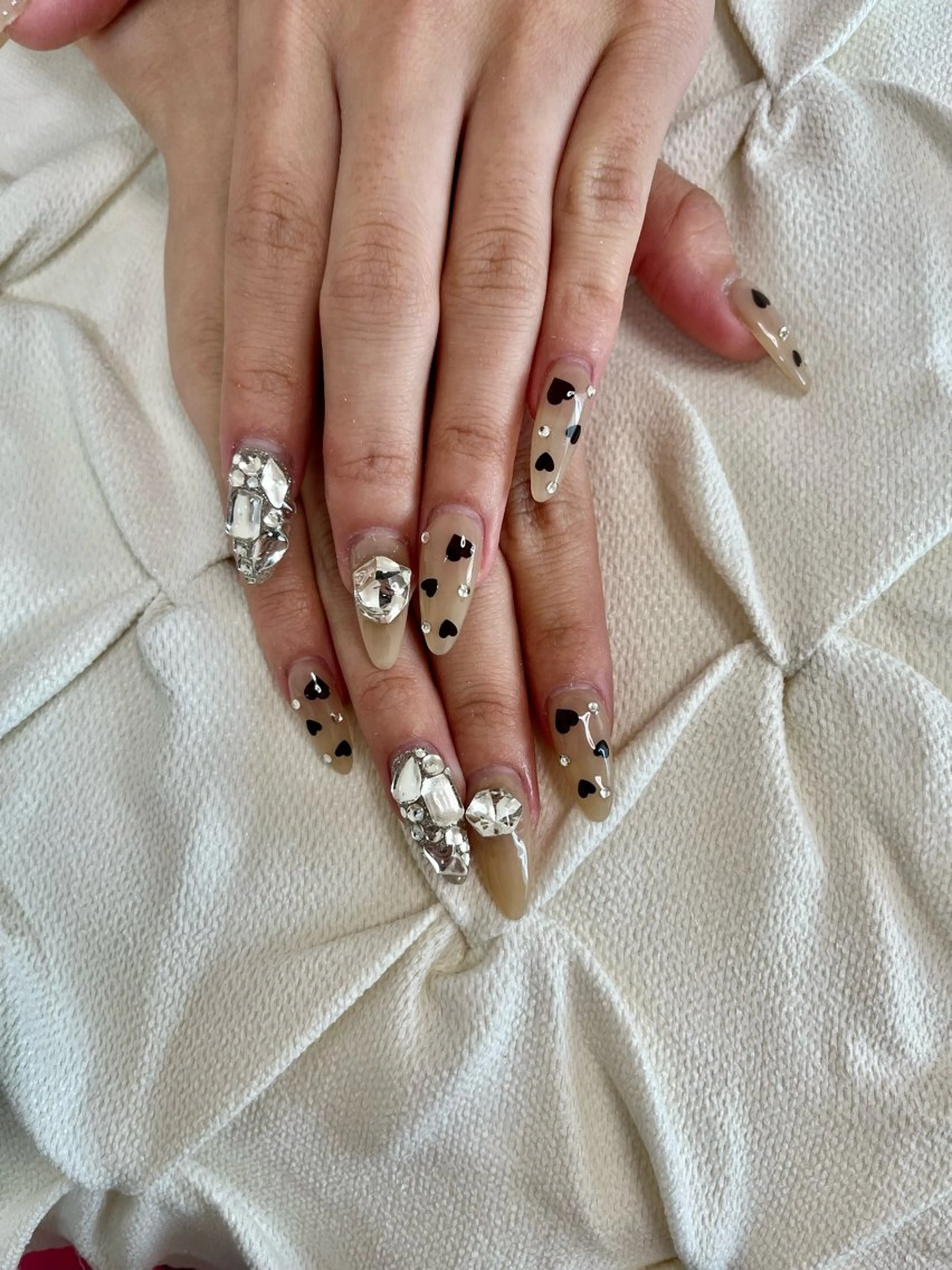 ネイル nail.salon .Reversalのネイルデザイン