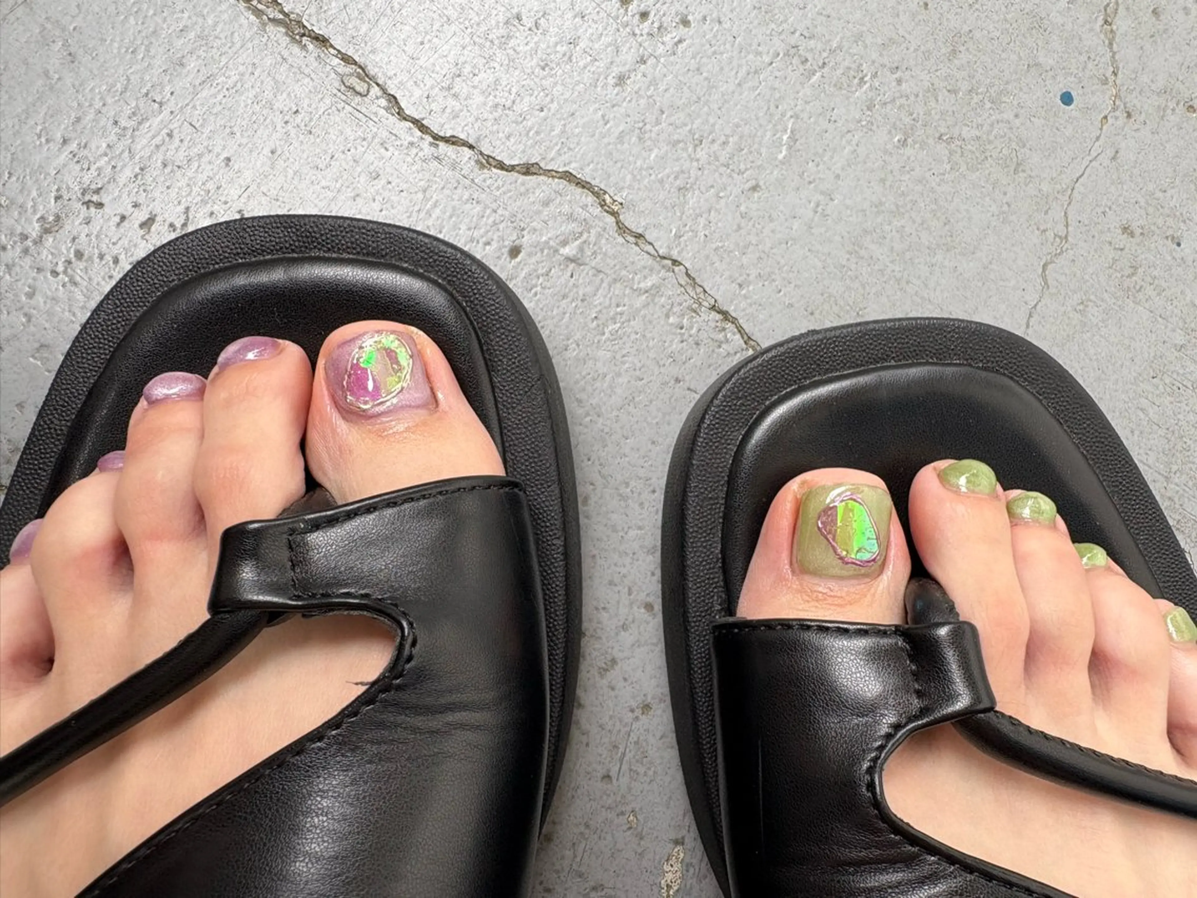 ネイル フットネイル ネイル スゥリールのネイルデザイン