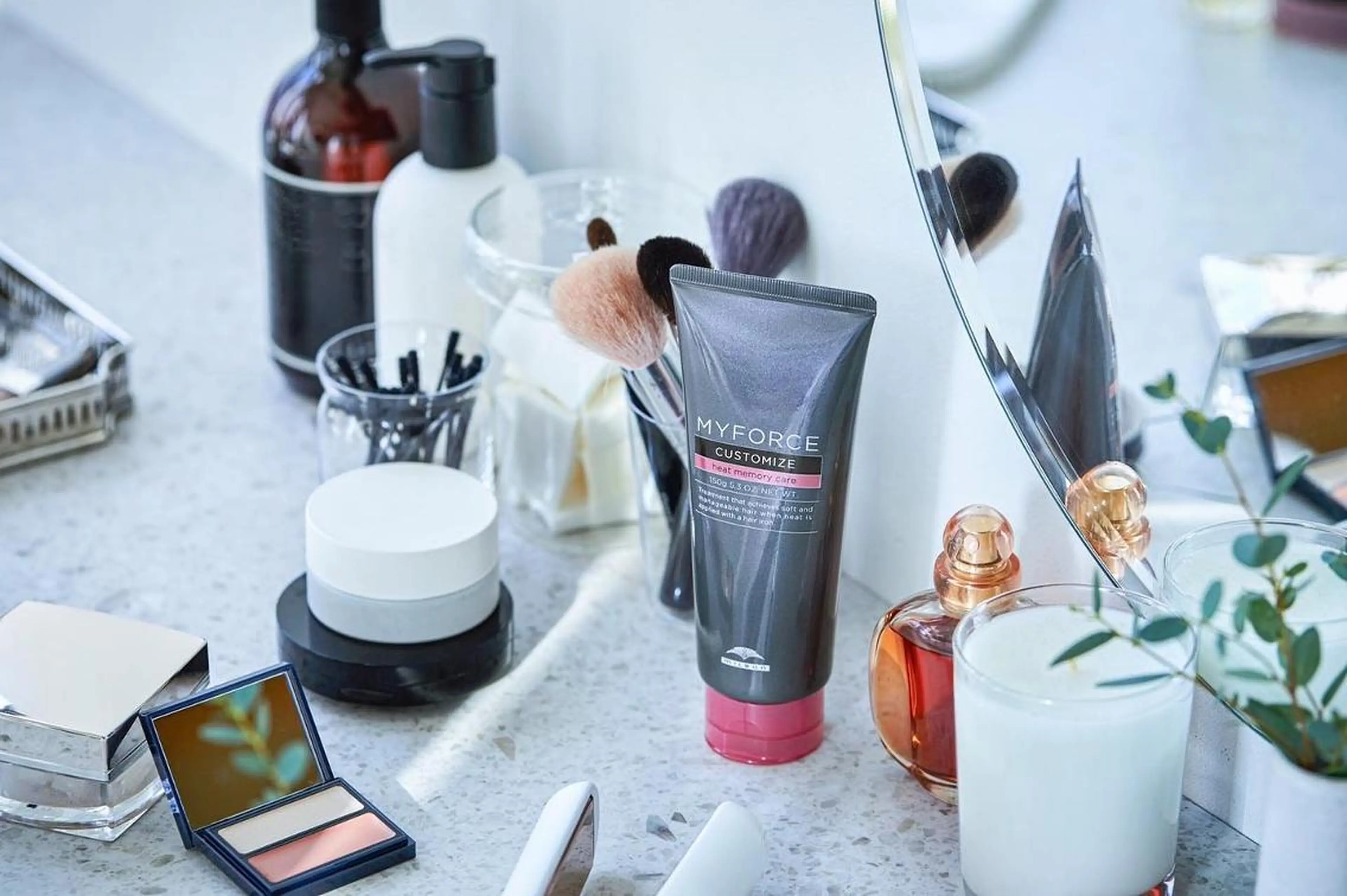 ショート カラー ハイライトカラー インナーカラー ハイライト 髪質改善 縮毛矯正 justbeauty CiNQのヘアスタイル