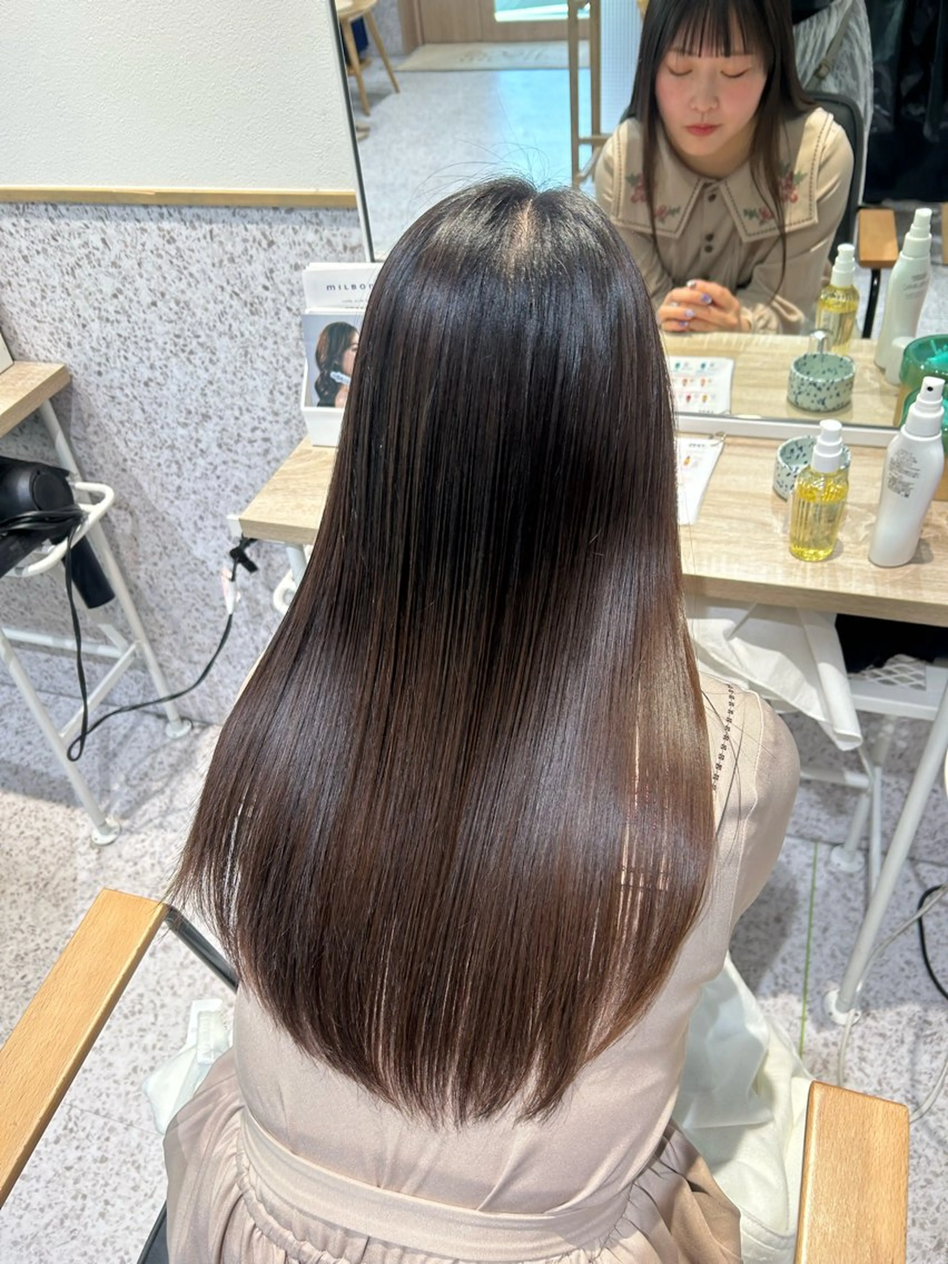 トリートメント ♡ハイトーン★ ネイル/しの♡のヘアスタイル