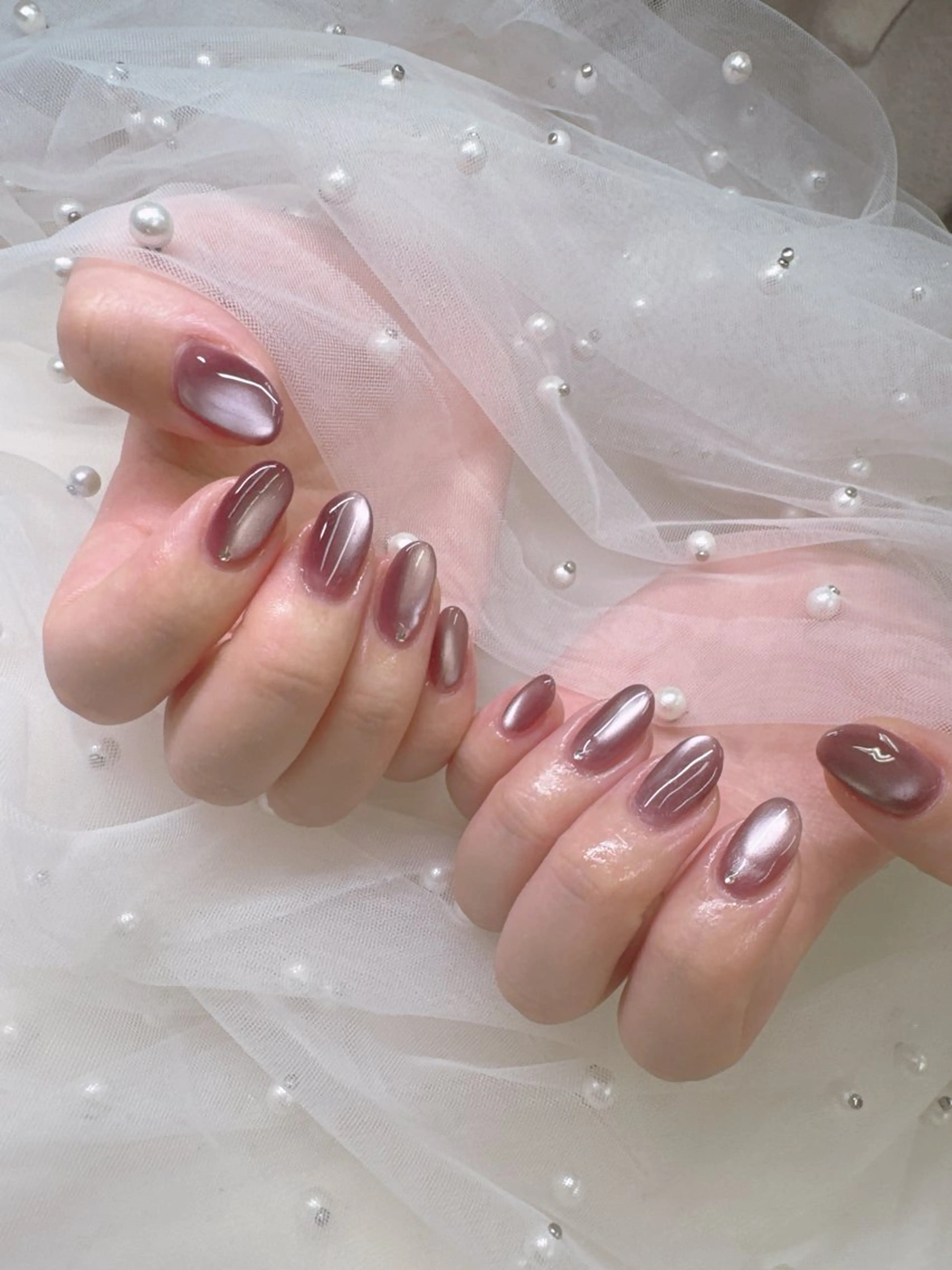 ネイル フレンチネイル ジェルネイル ガラスフレンチ キラキラネイル 持ち込み Queeens nailのネイルデザイン