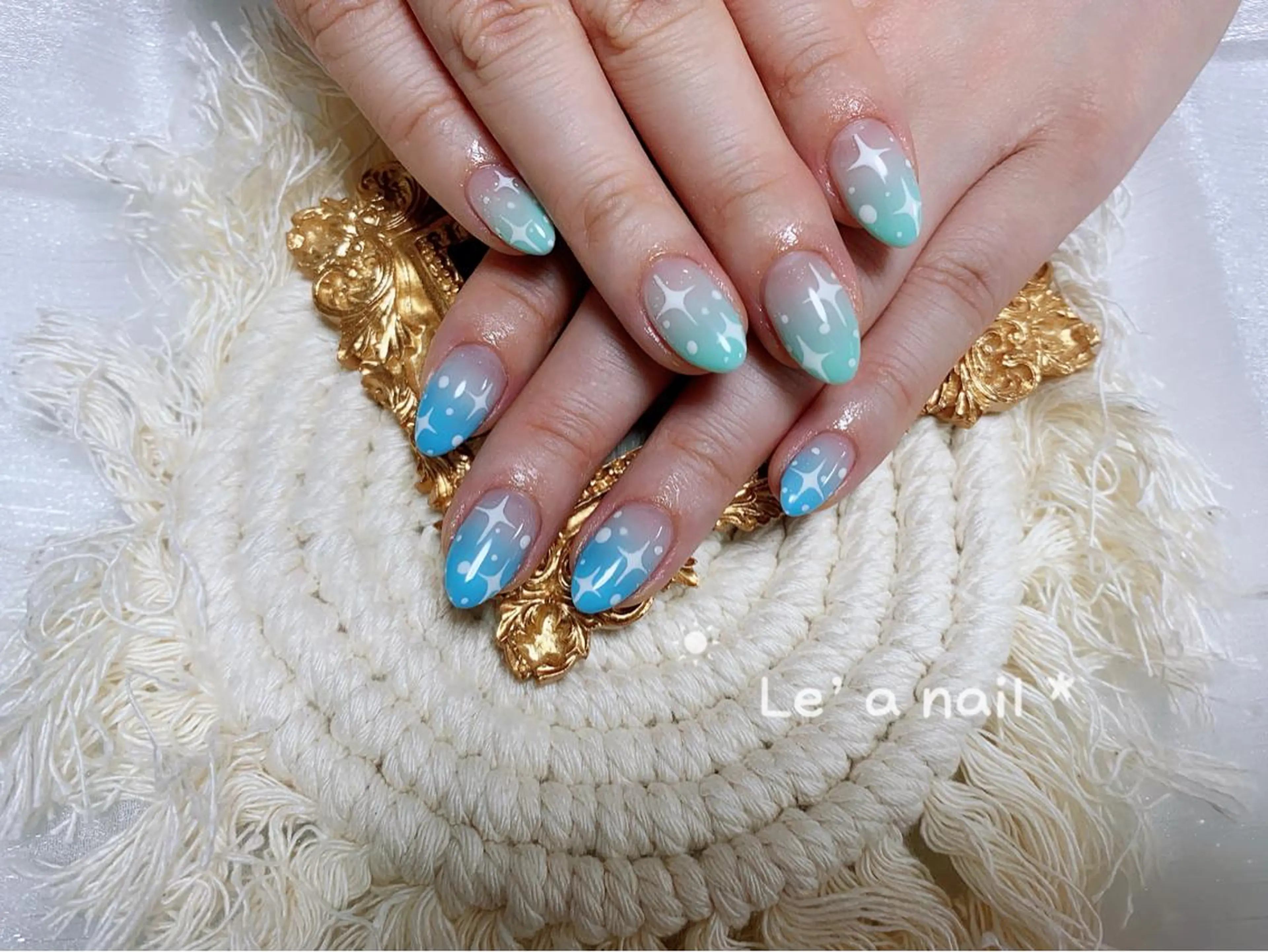 ショート カラー ネイル Le’a NailSalonのネイルデザイン