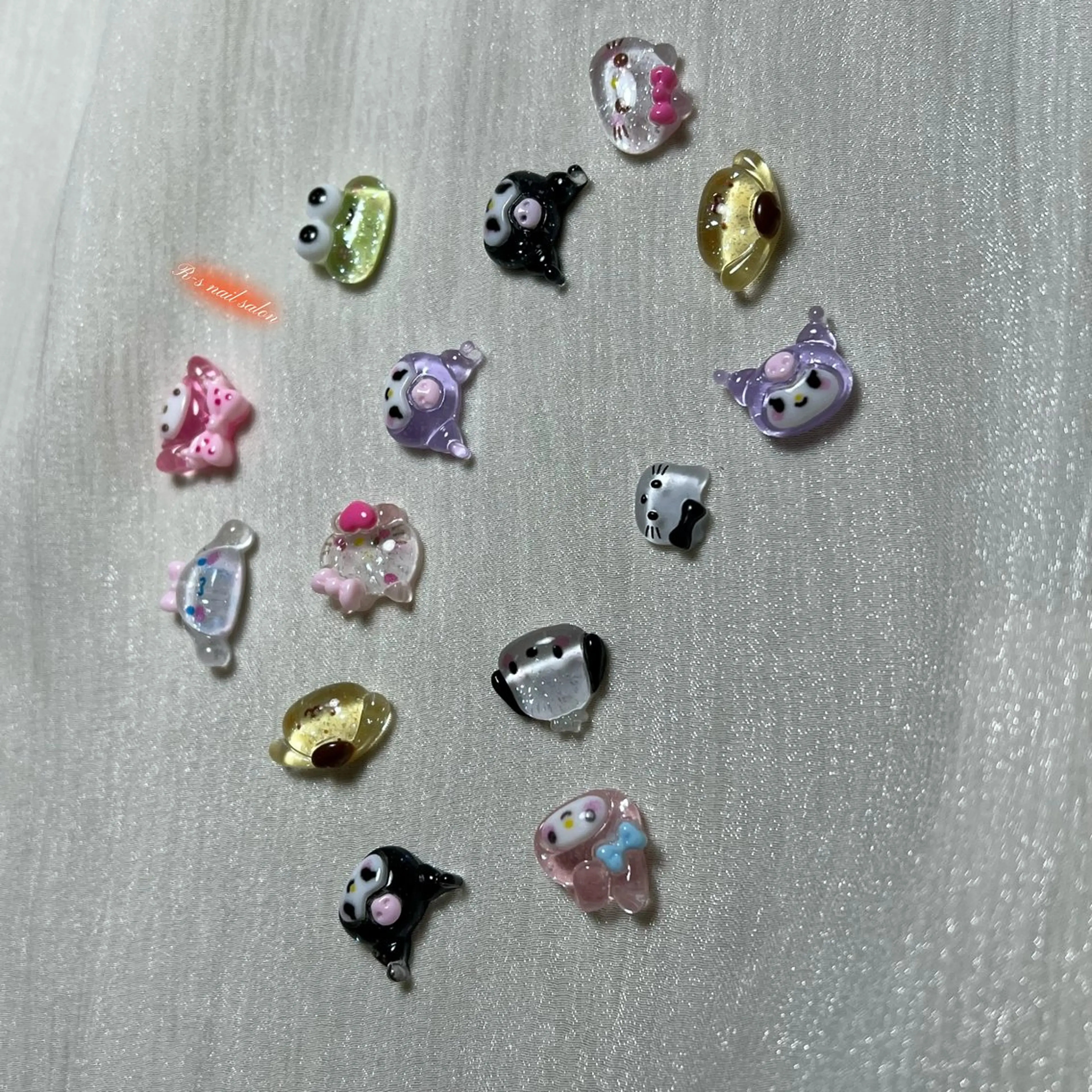 パーマ R-s nailのネイルデザイン