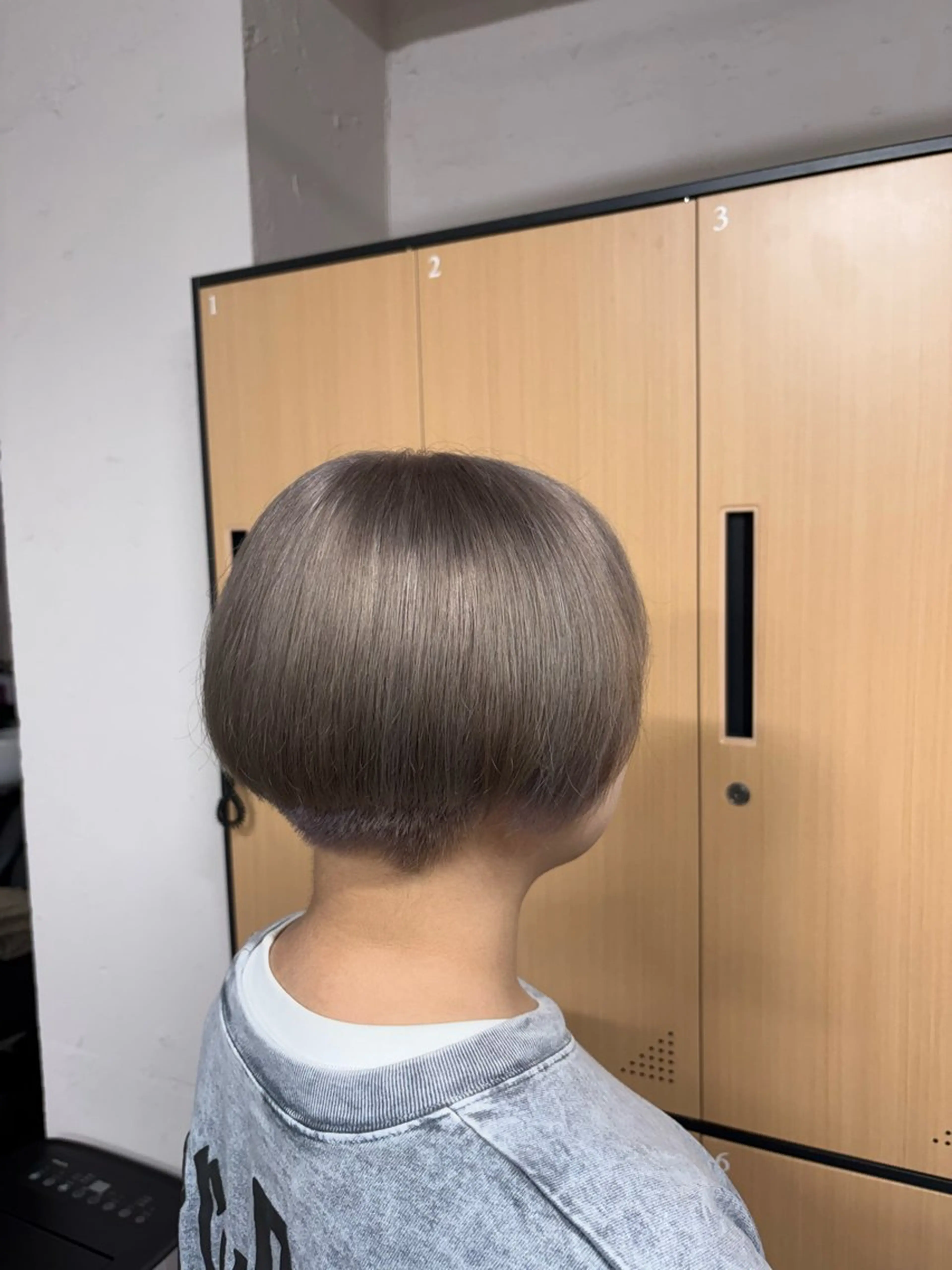 ショート ヘアカラー トリートメント tokute 中野真咲🐺のヘアスタイル