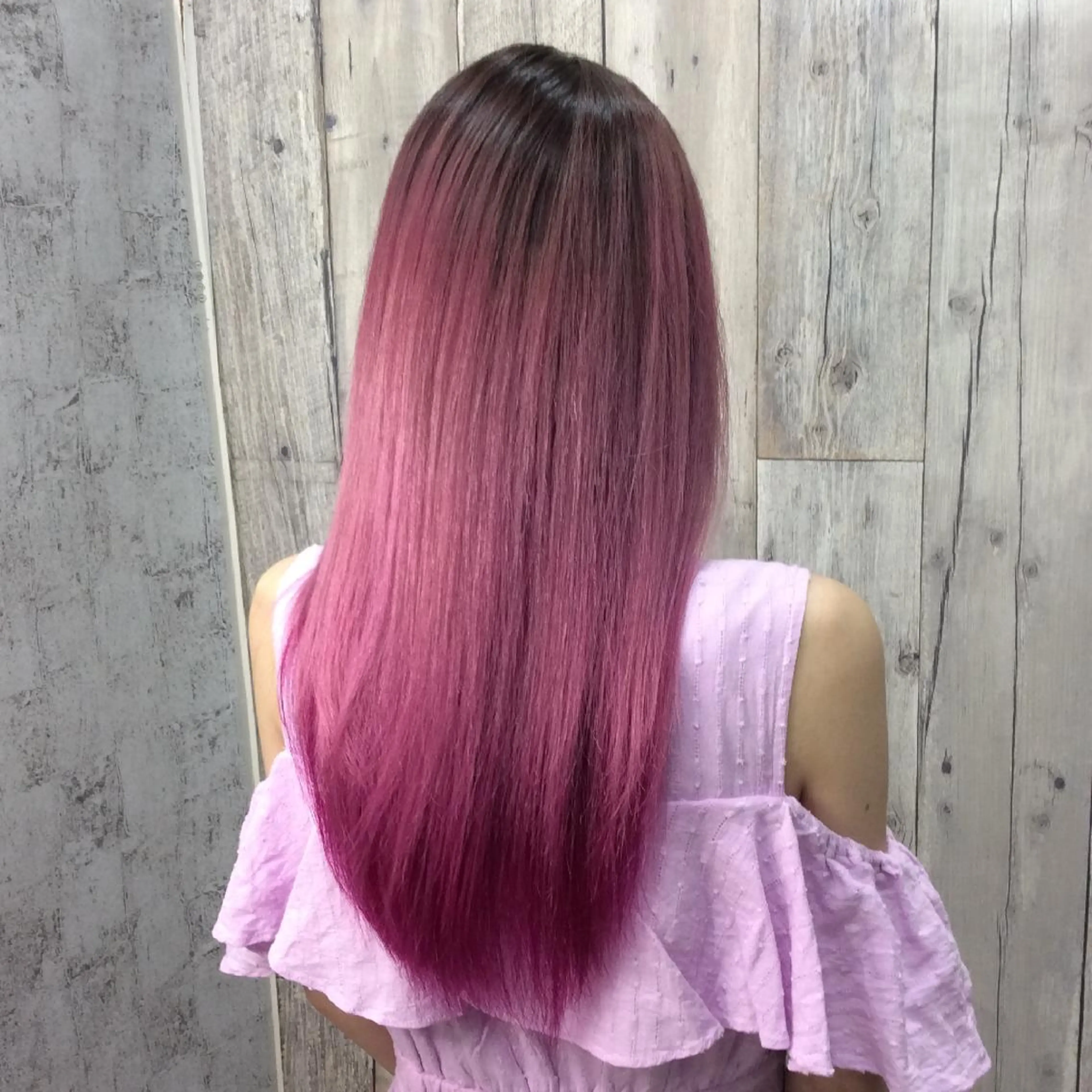 セミロング カラー グラデーションカラー ラベンダーカラー ピンクカラー ピンクラベンダー ヘアカラー トリートメント sato shoheiのヘアスタイル