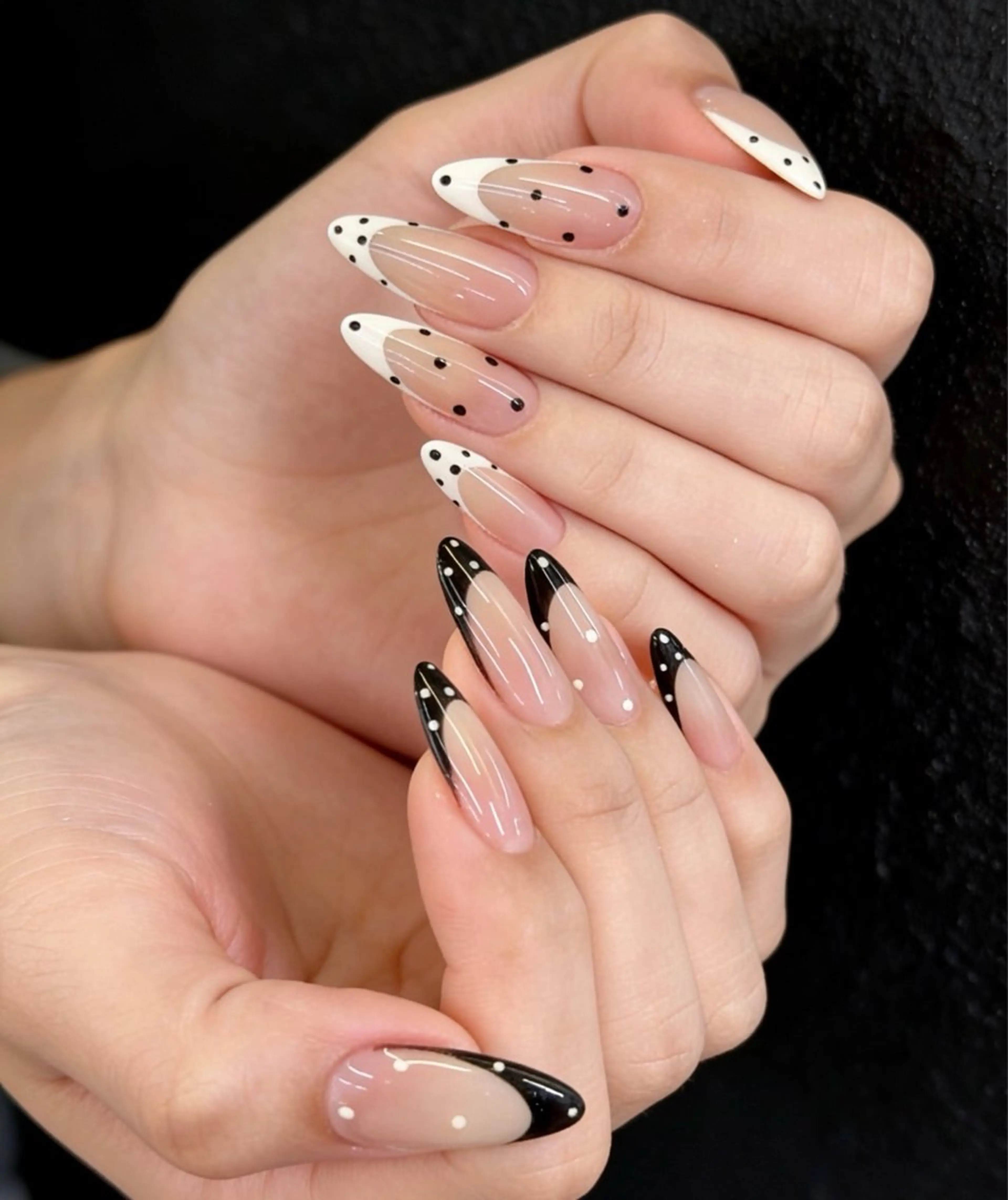 ネイル フレンチネイル キラキラネイル 韓国ネイル シンプルネイル ワンホンネイル ハンドネイル MEI Nailのネイルデザイン