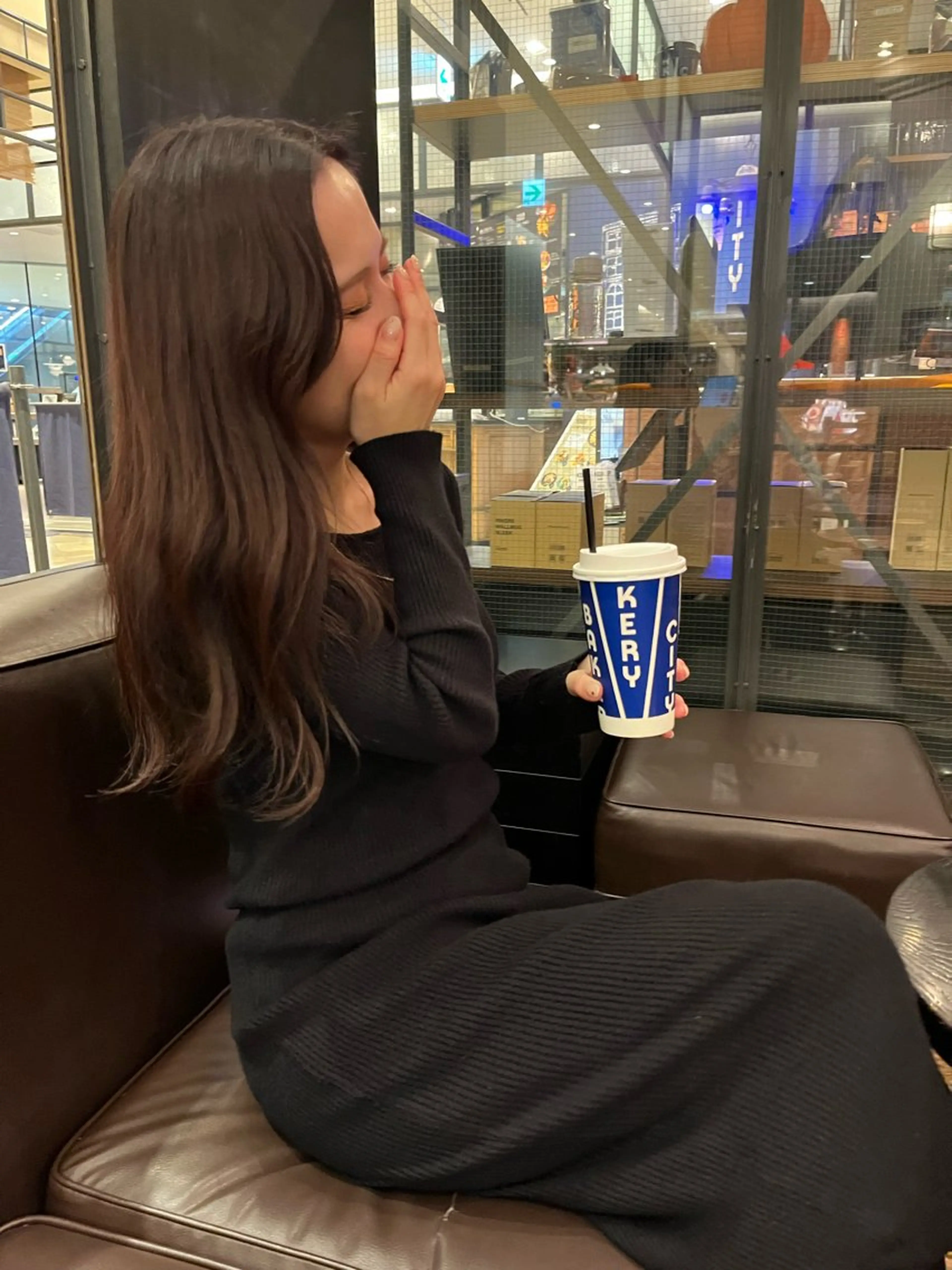 ロング カラー 佐藤 永夏のヘアスタイル