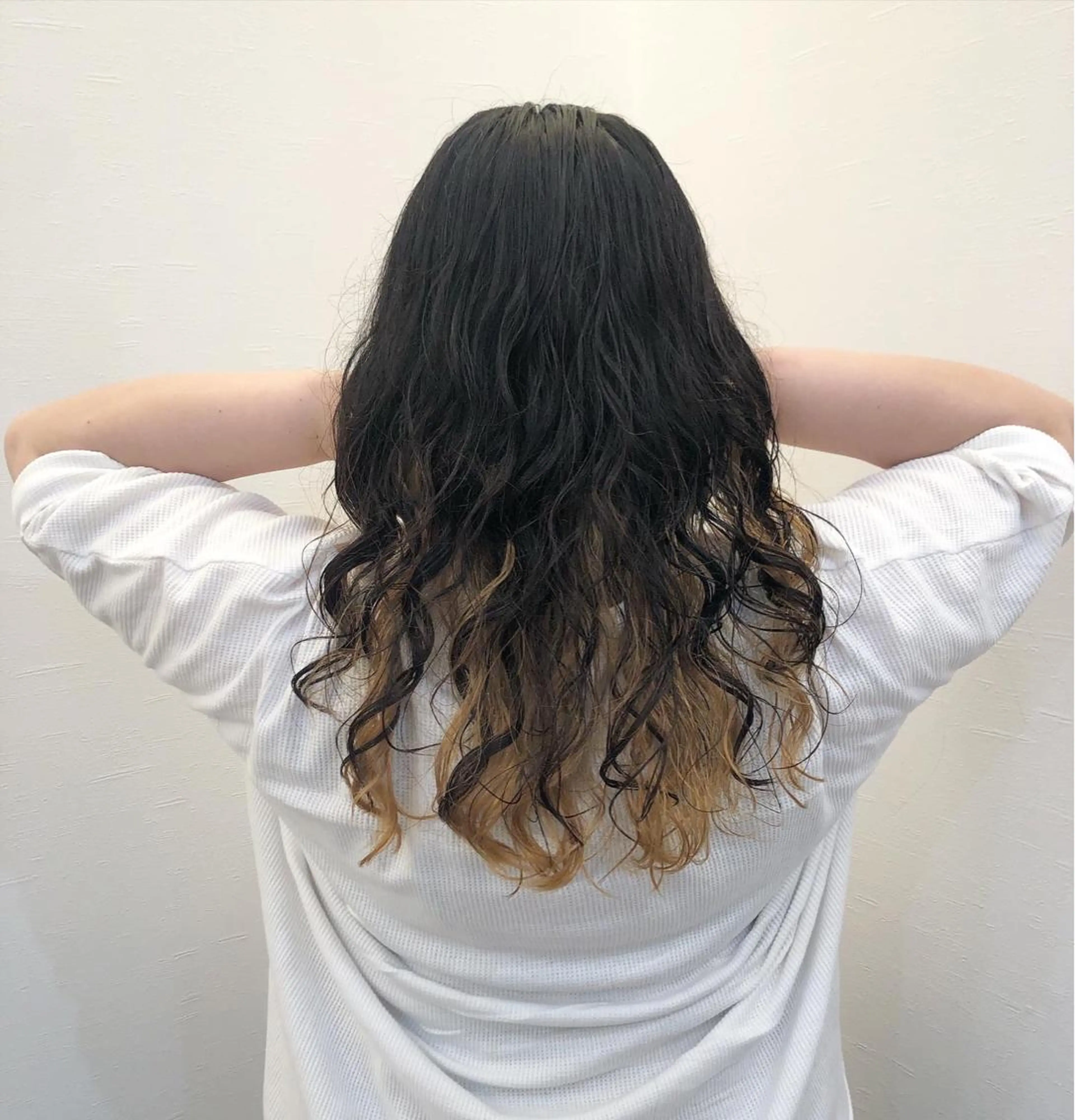 パーマ Ruang所属・ツノガイ エリのヘアスタイル