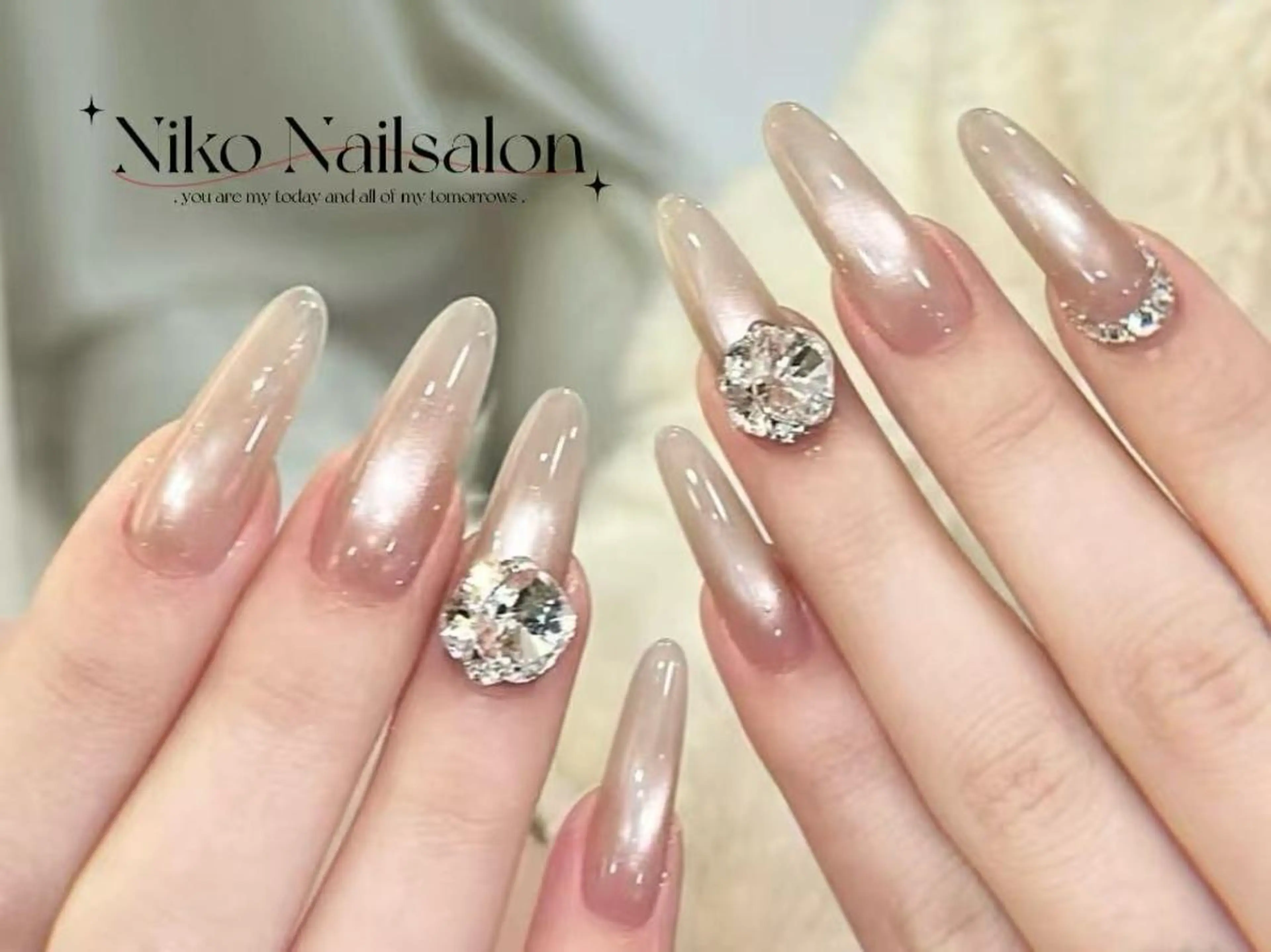 ネイル 長さ出し フットネイル フレンチネイル ジェルネイル ガラスフレンチ Nikoネイルサロン 本八幡店のネイルデザイン
