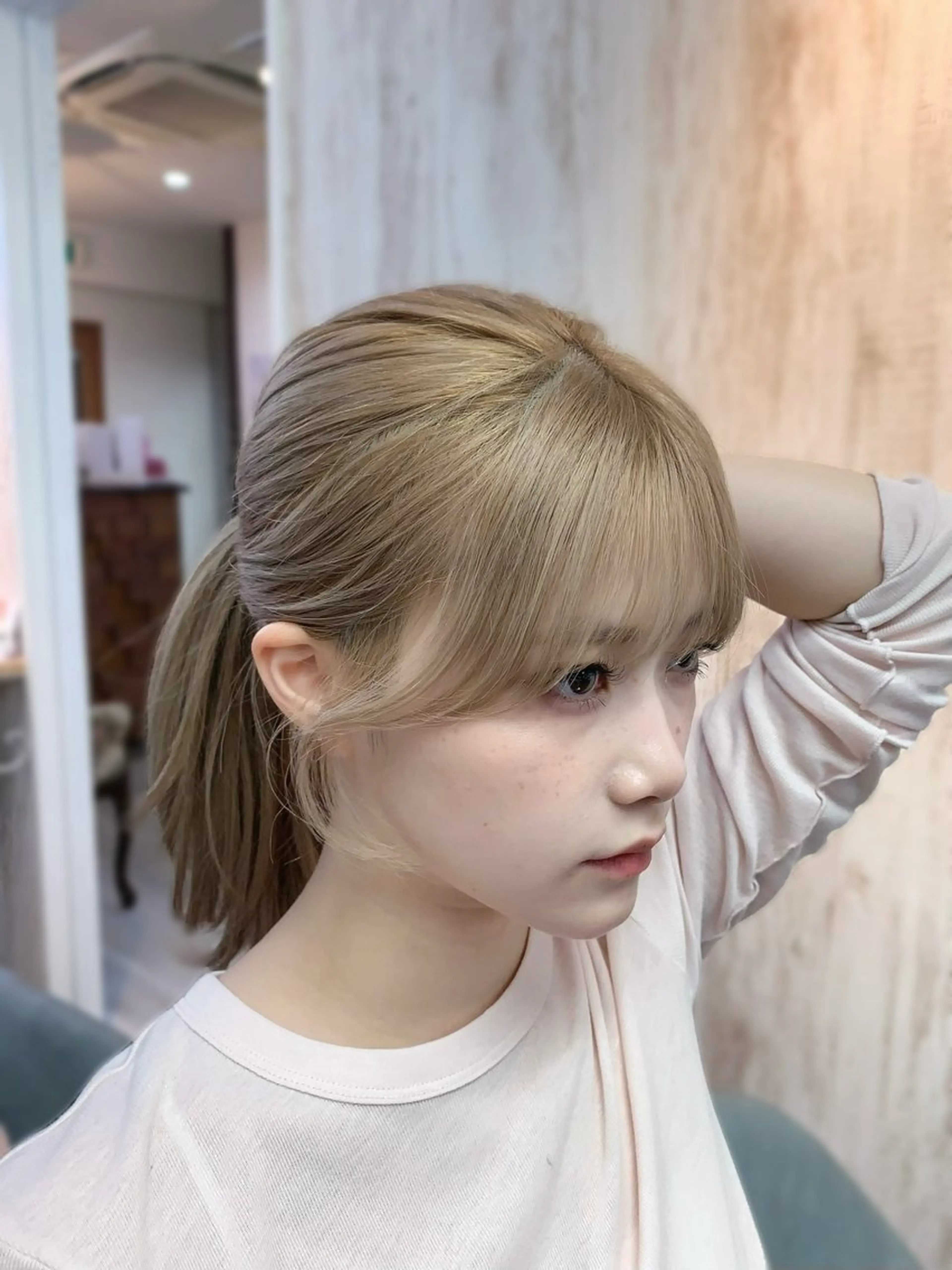 ロング 顔周りカット カット ヘアカラー トリートメント &.越冨 レイヤー/ 顔周り特化/髪質改善のヘアスタイル