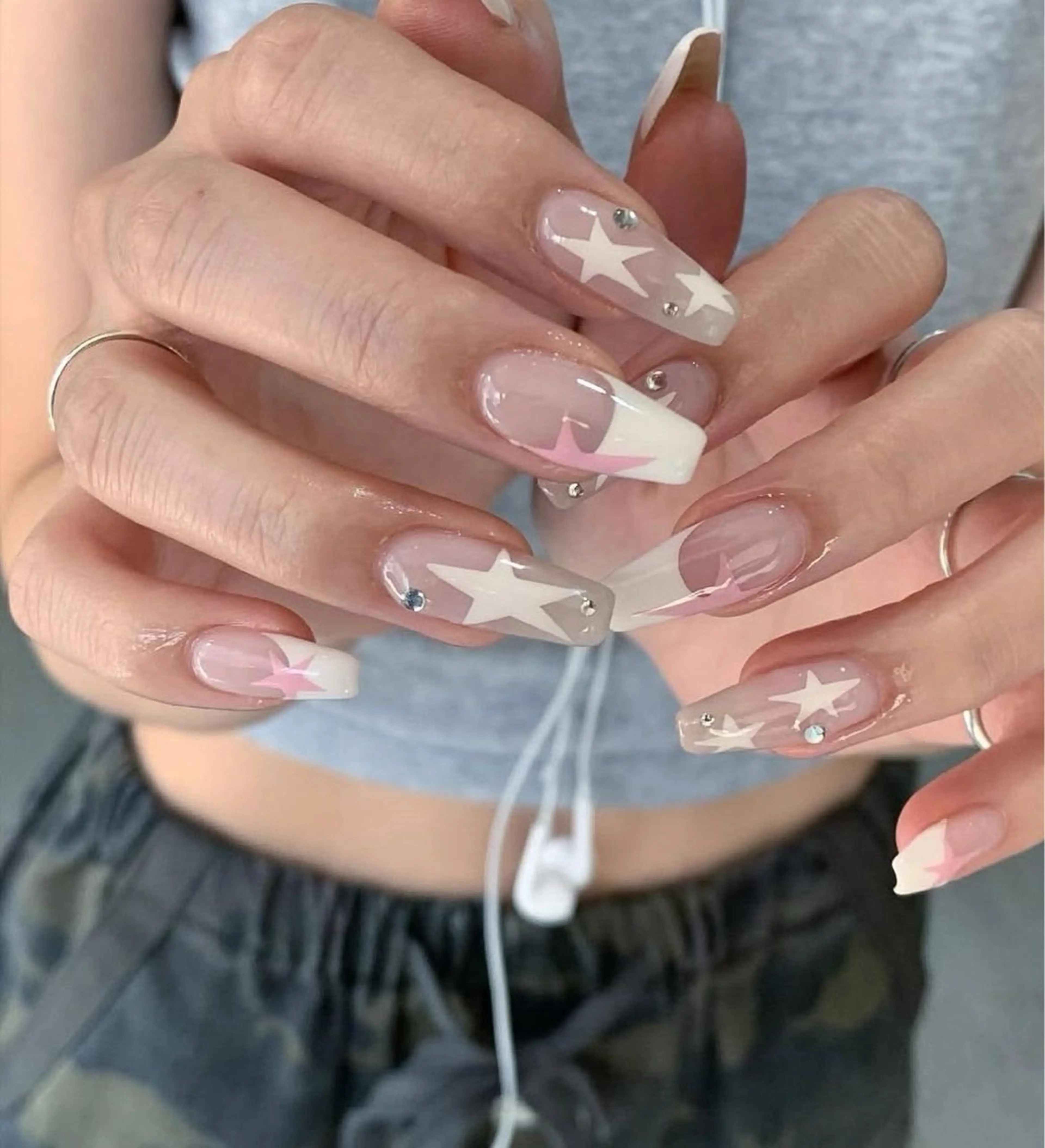 カラー グラデーションカラー ピンクカラー ハンドネイル AIN Nailのネイルデザイン