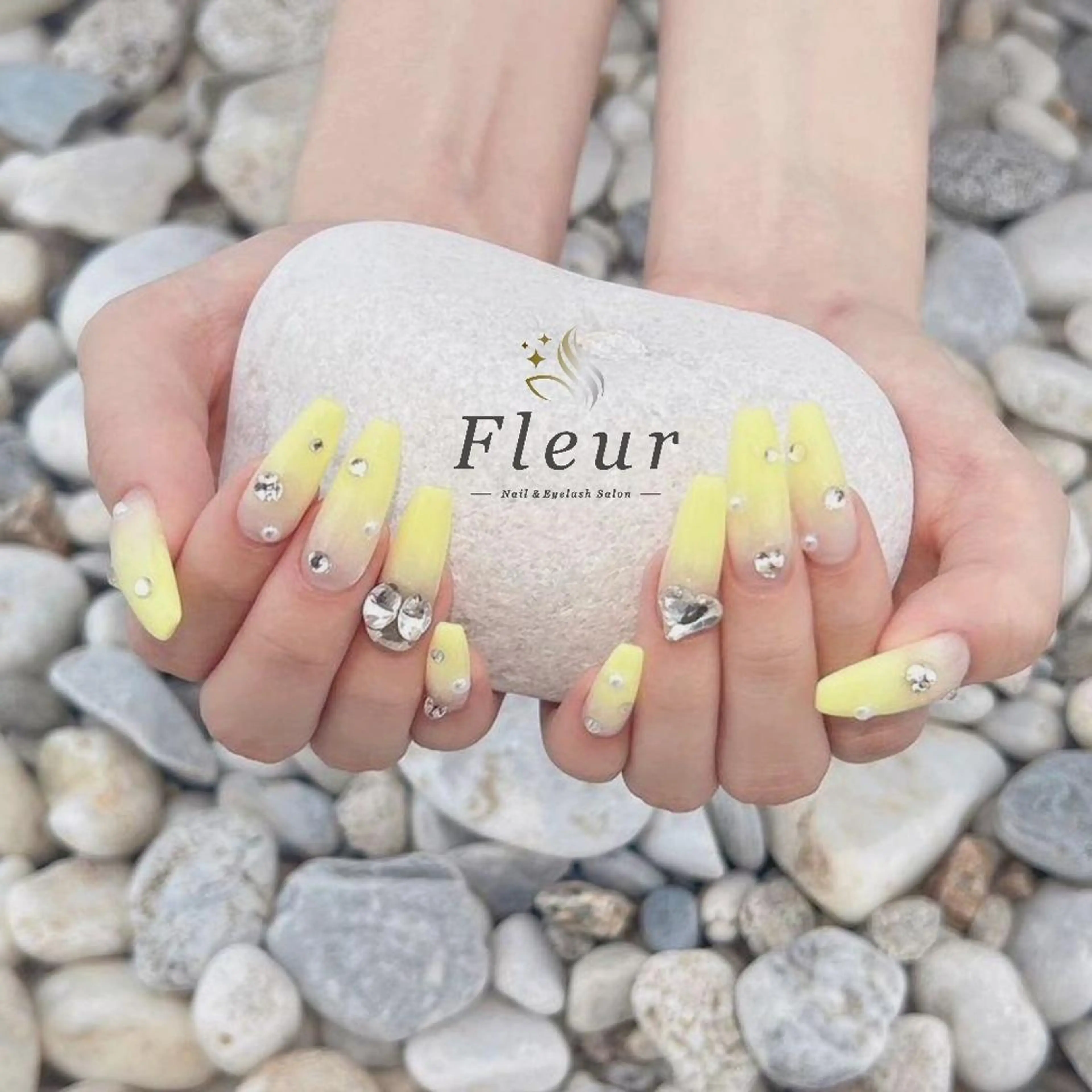 ロング ハンドネイル nail&eye ♡Fleur♡のネイルデザイン