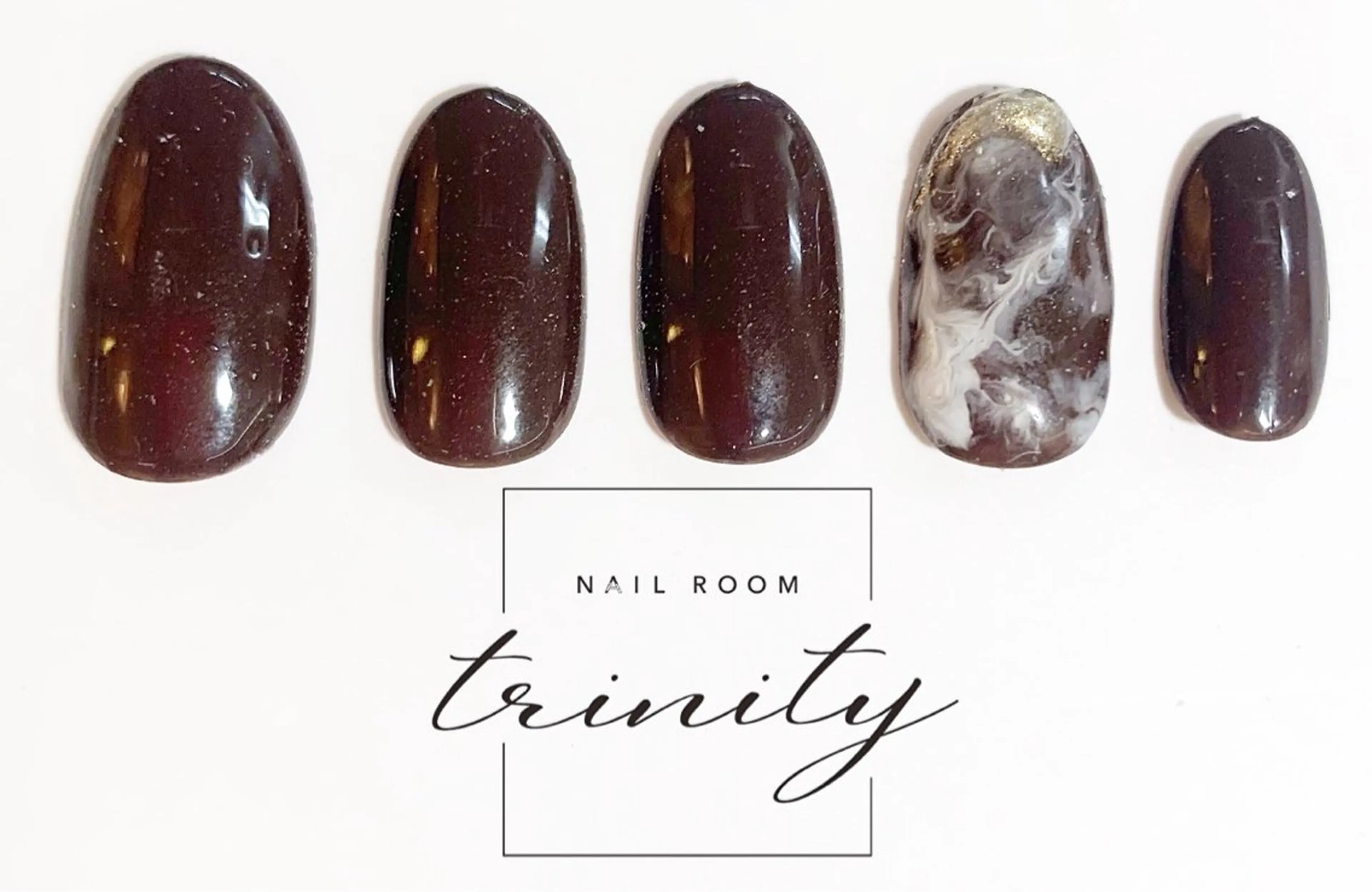 ネイル Trinity staffのネイルデザイン