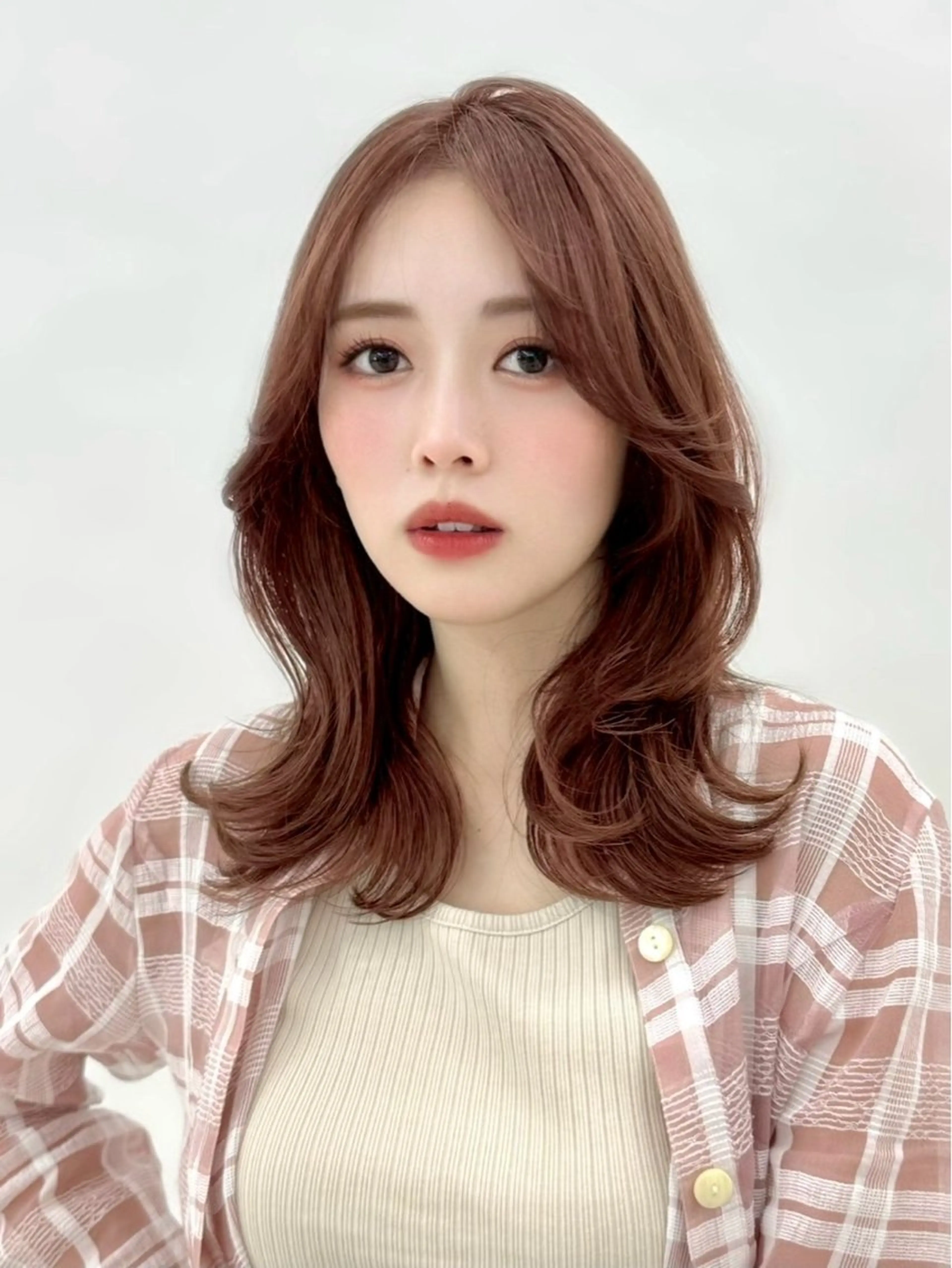 ミディアム ruen+所属・髪質改善/ブリーチ/ 縮毛矯正/Shoyoのヘアスタイル