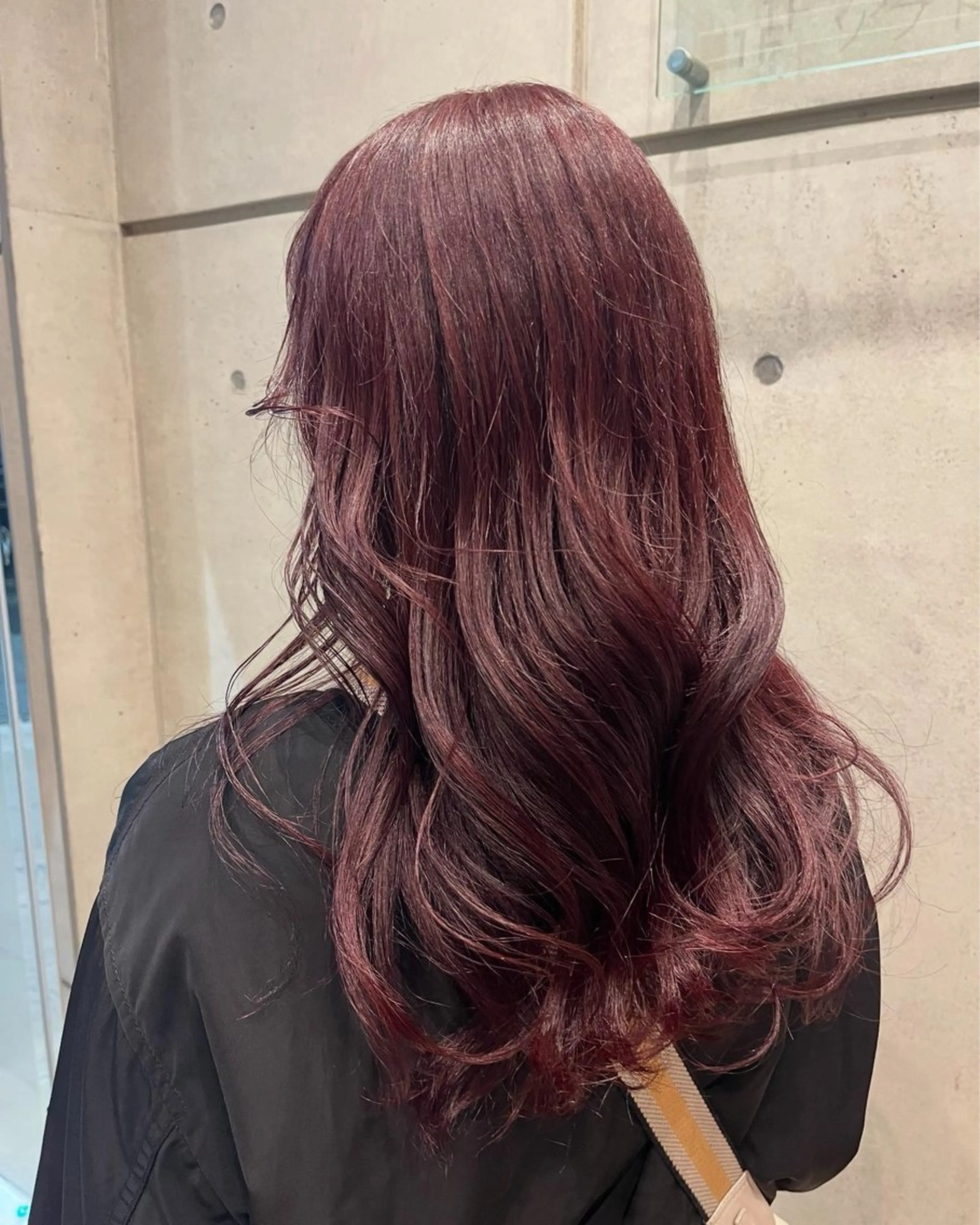 ロング カラー ピンクカラー バイオレットカラー バイオレットピンク 透明感カラー人気 ナンバーワンMIYUのヘアスタイル