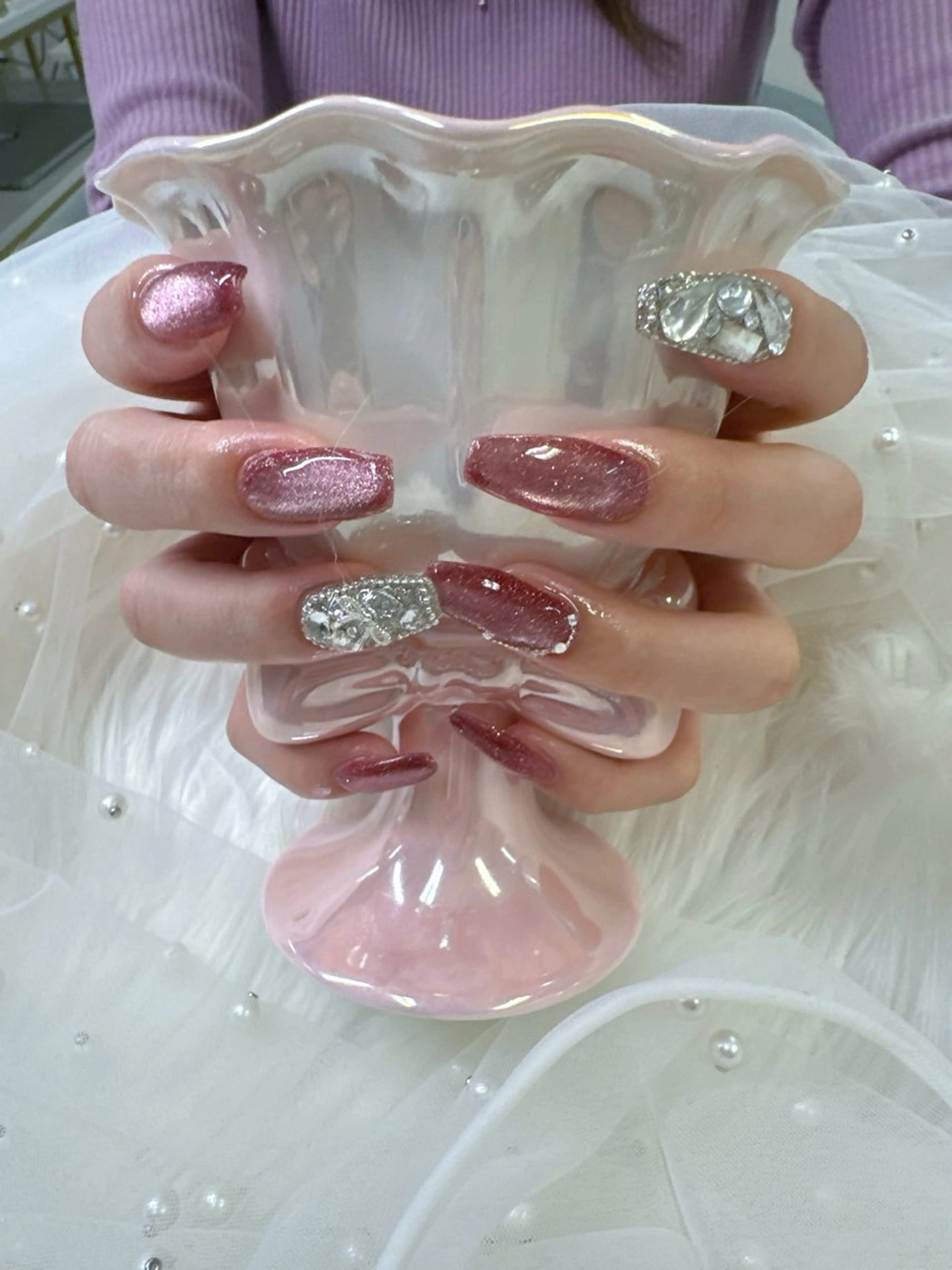 ネイル ボルドー 長さ出し ジェルネイル キラキラネイル ロングネイル ハンドネイル Queeens nailのネイルデザイン