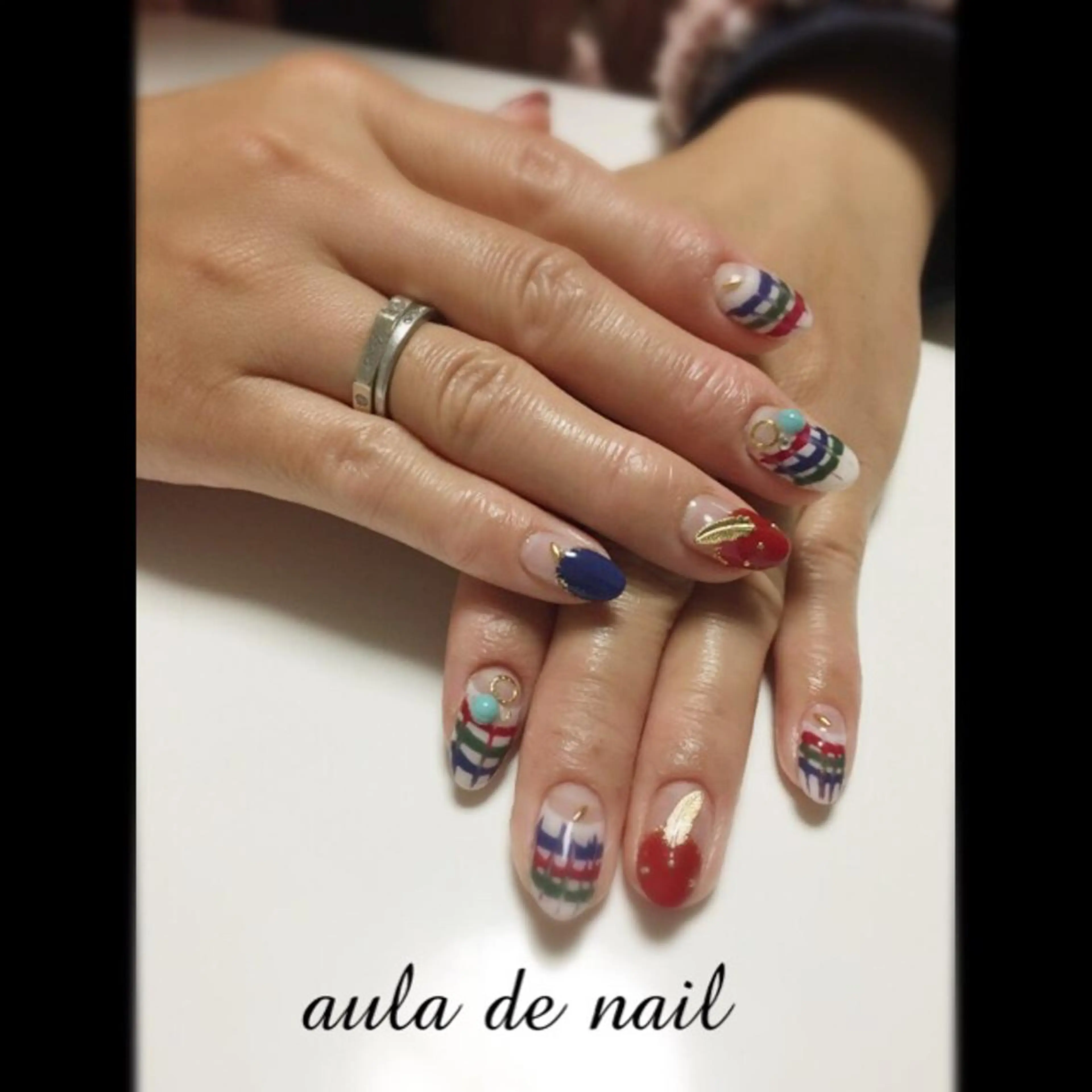 ネイル ピーコックネイル auladenail アウラデネイルのネイルデザイン