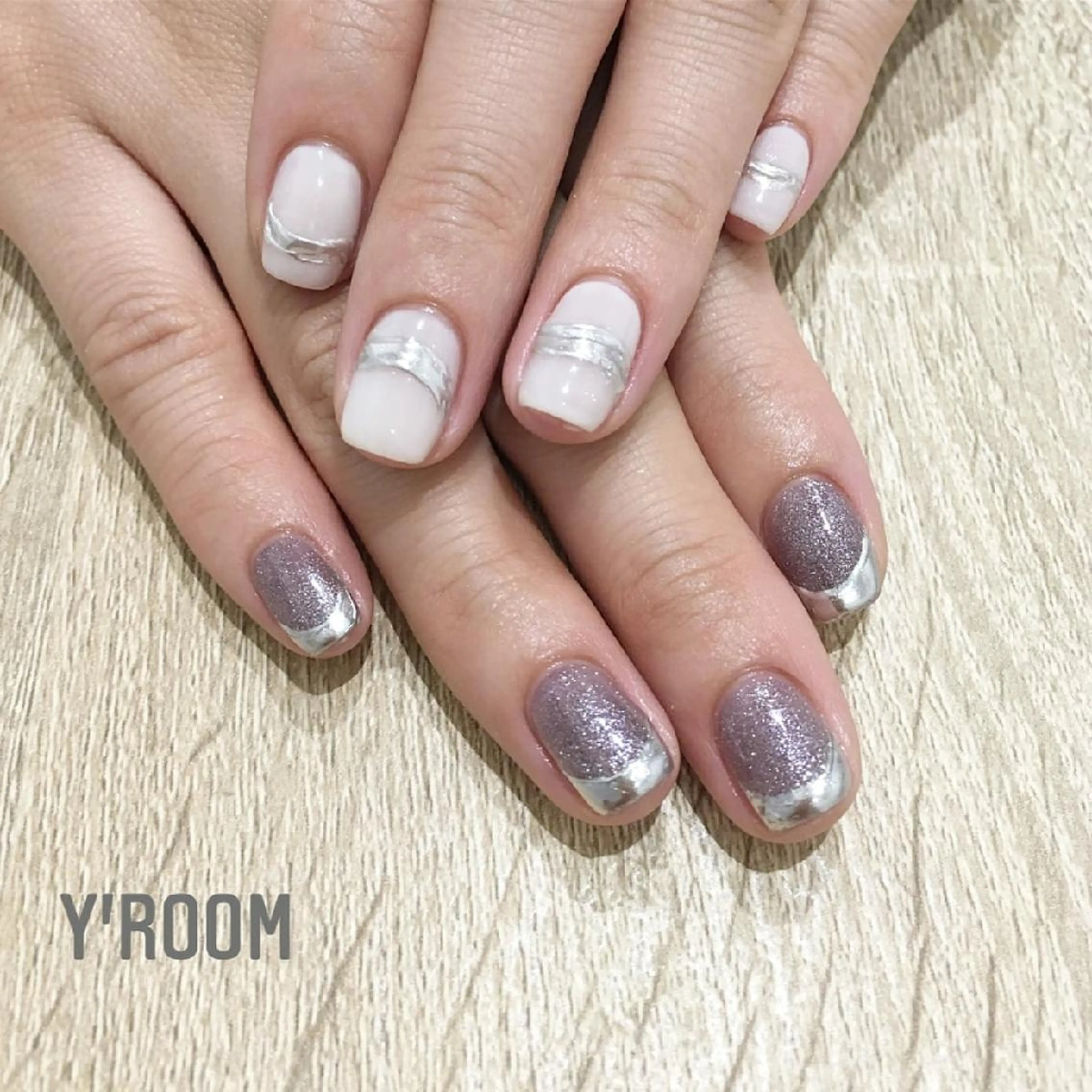 ネイル フラッシュネイル ジェルネイル マグネットネイル ニュアンスネイル ワンカラーネイル ハンドネイル YUKA （ネイリスト）のネイルデザイン