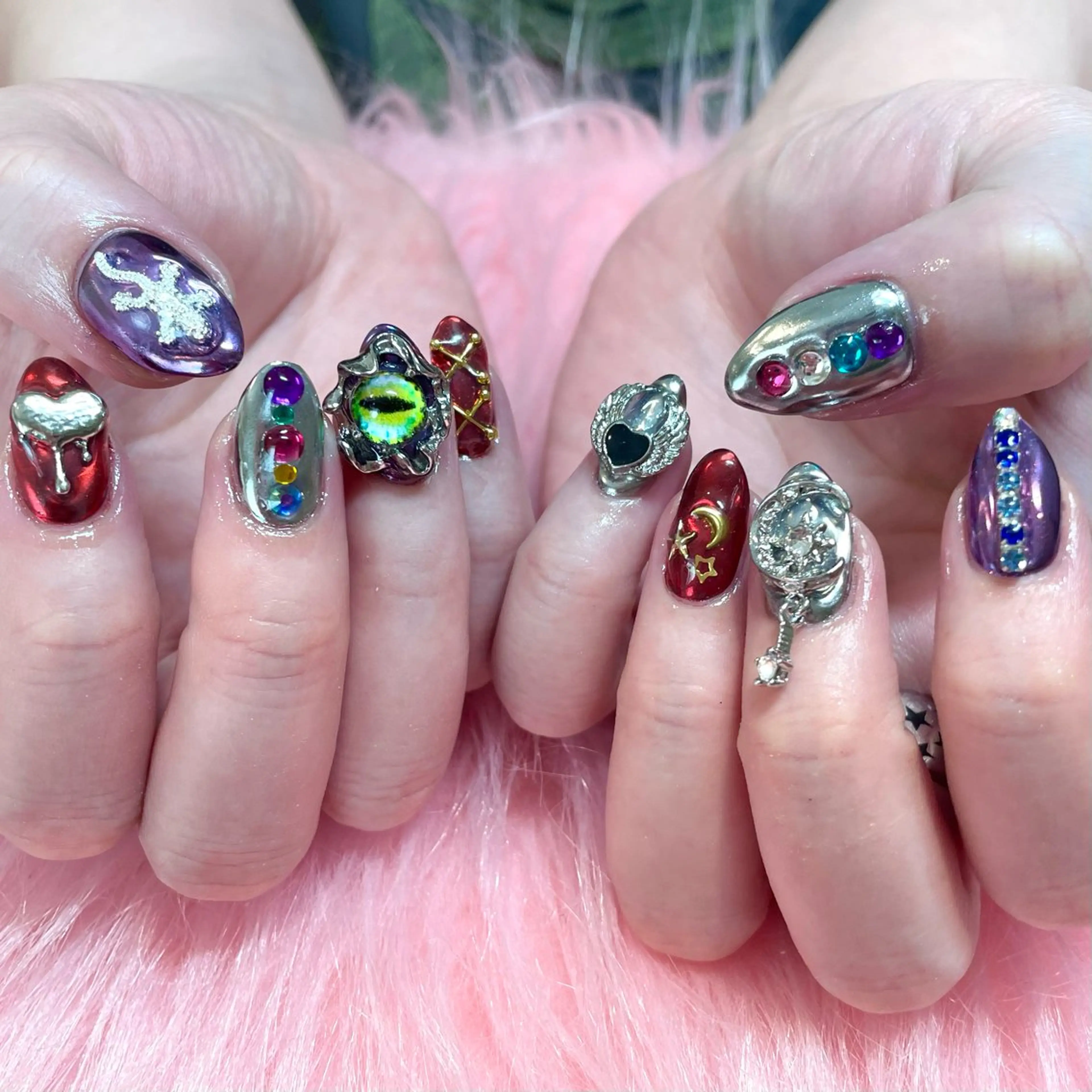 ネイル 持ち込み Nail ヌシん家 AKANEのネイルデザイン