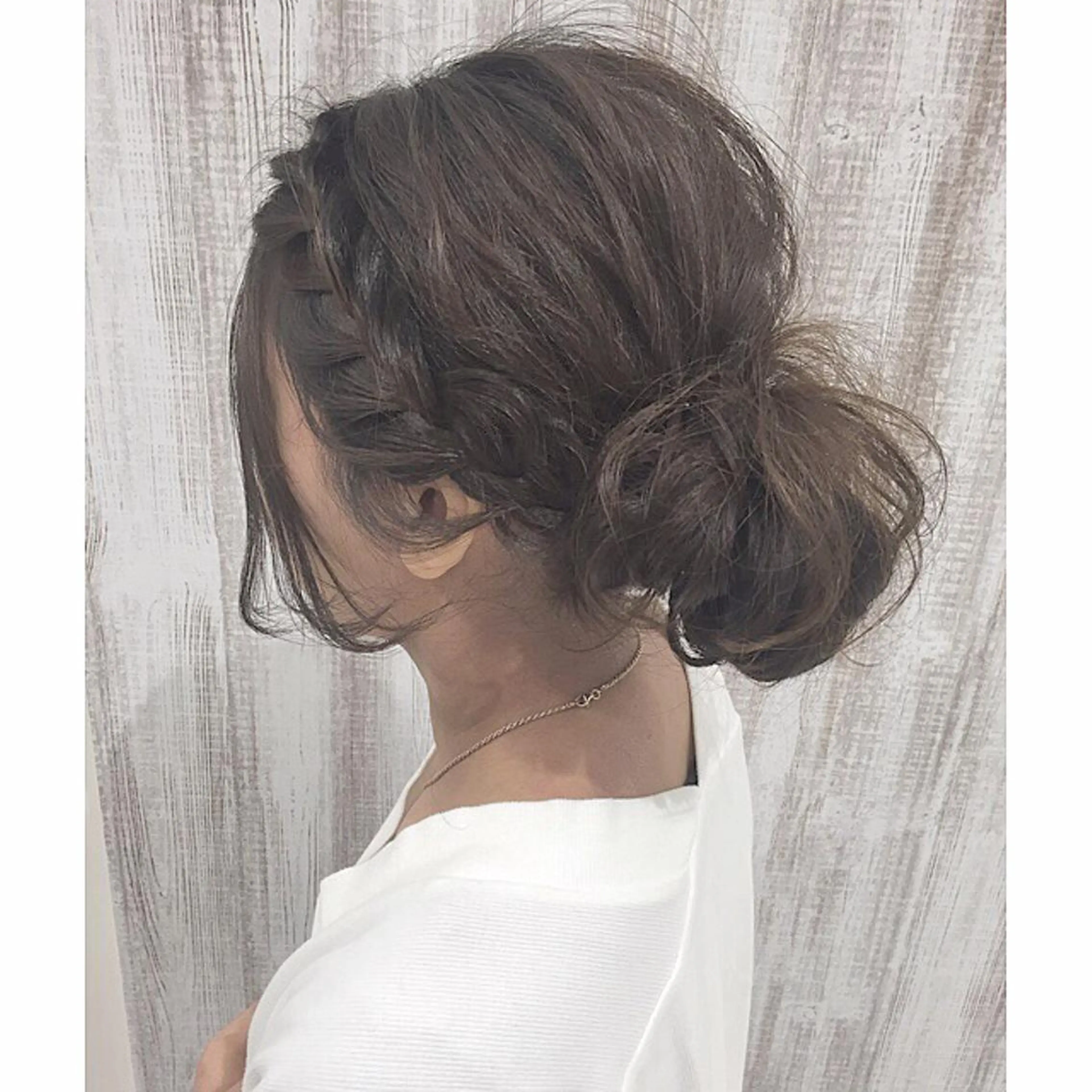 ロング カラー パーマ ヘアアレンジ 透明感♡︎♡︎ 佐々木早苗のヘアスタイル