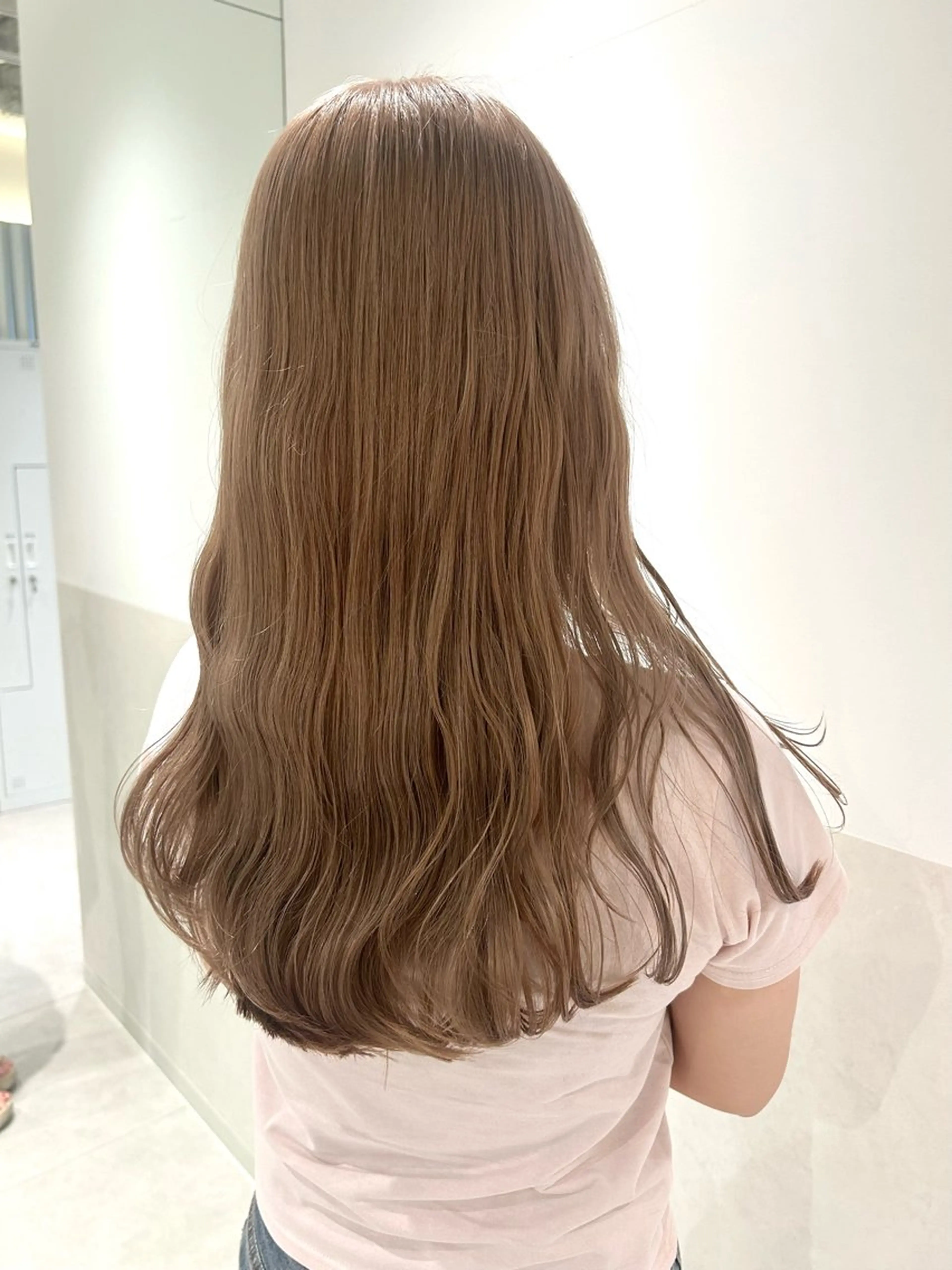 ロング カラー 🤍垢抜け♡透明感 カラーmoeka🤍のヘアスタイル