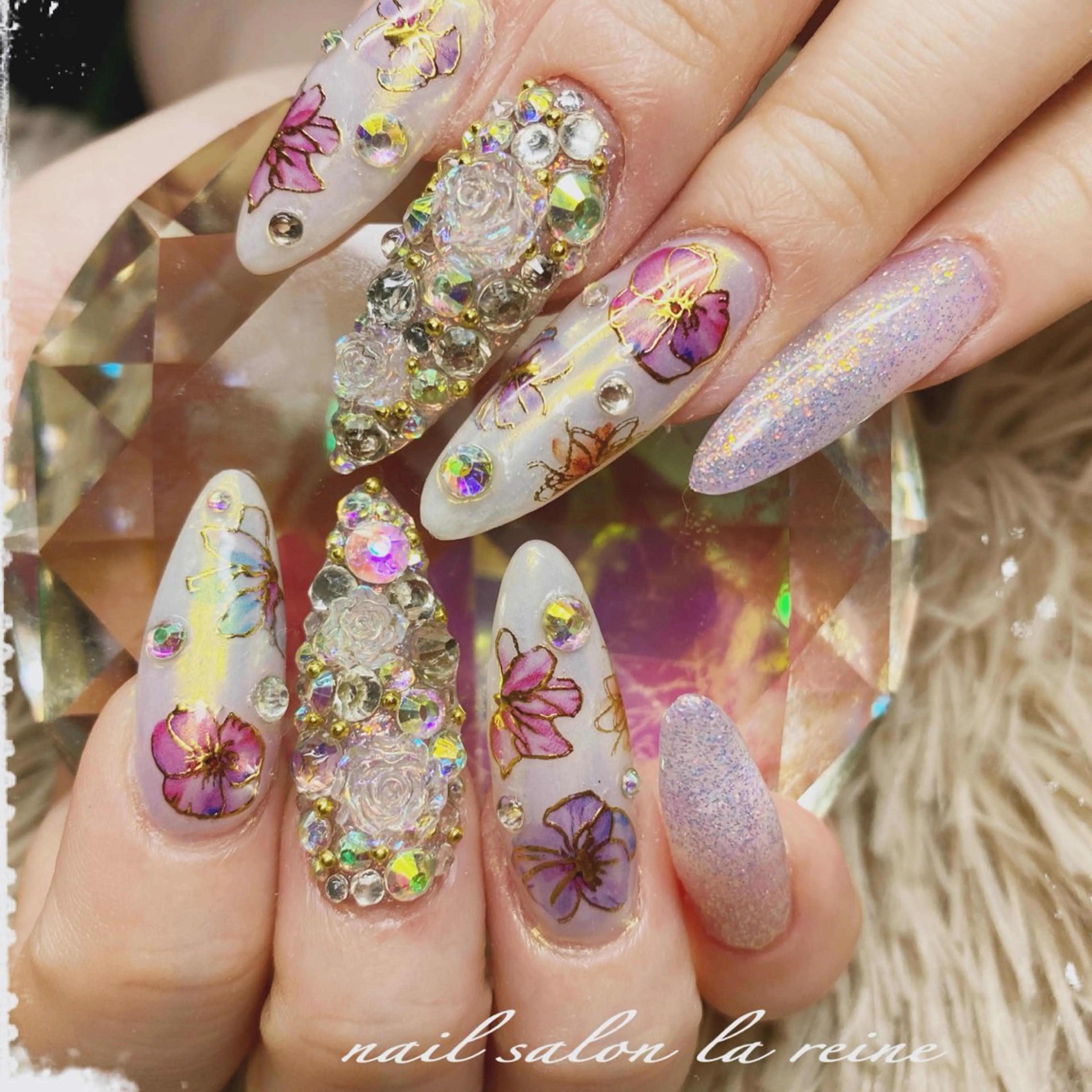 ネイル フラワーネイル ハンドネイル nail salon la reineのネイルデザイン