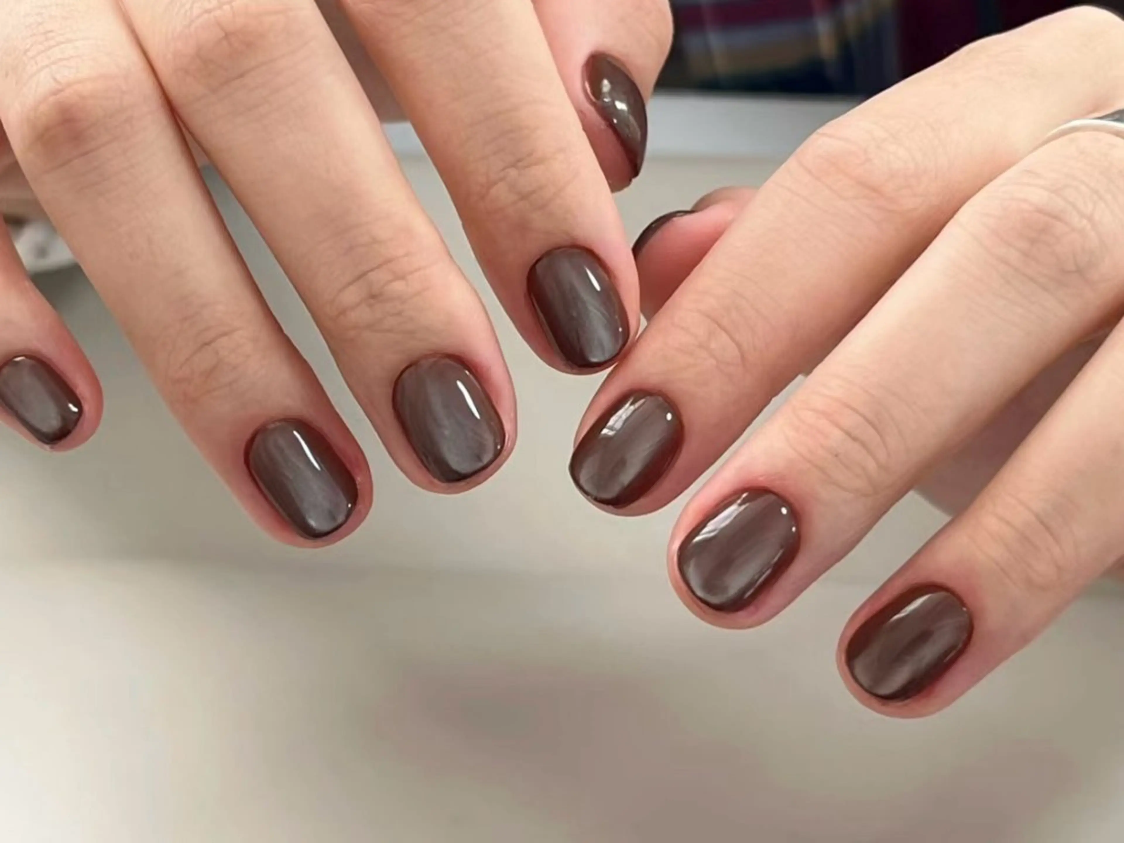 ネイル オーロラネイル 長さ出し フレンチネイル ジェルネイル ガラスフレンチ ハンドネイル Rela・S NAILのネイルデザイン