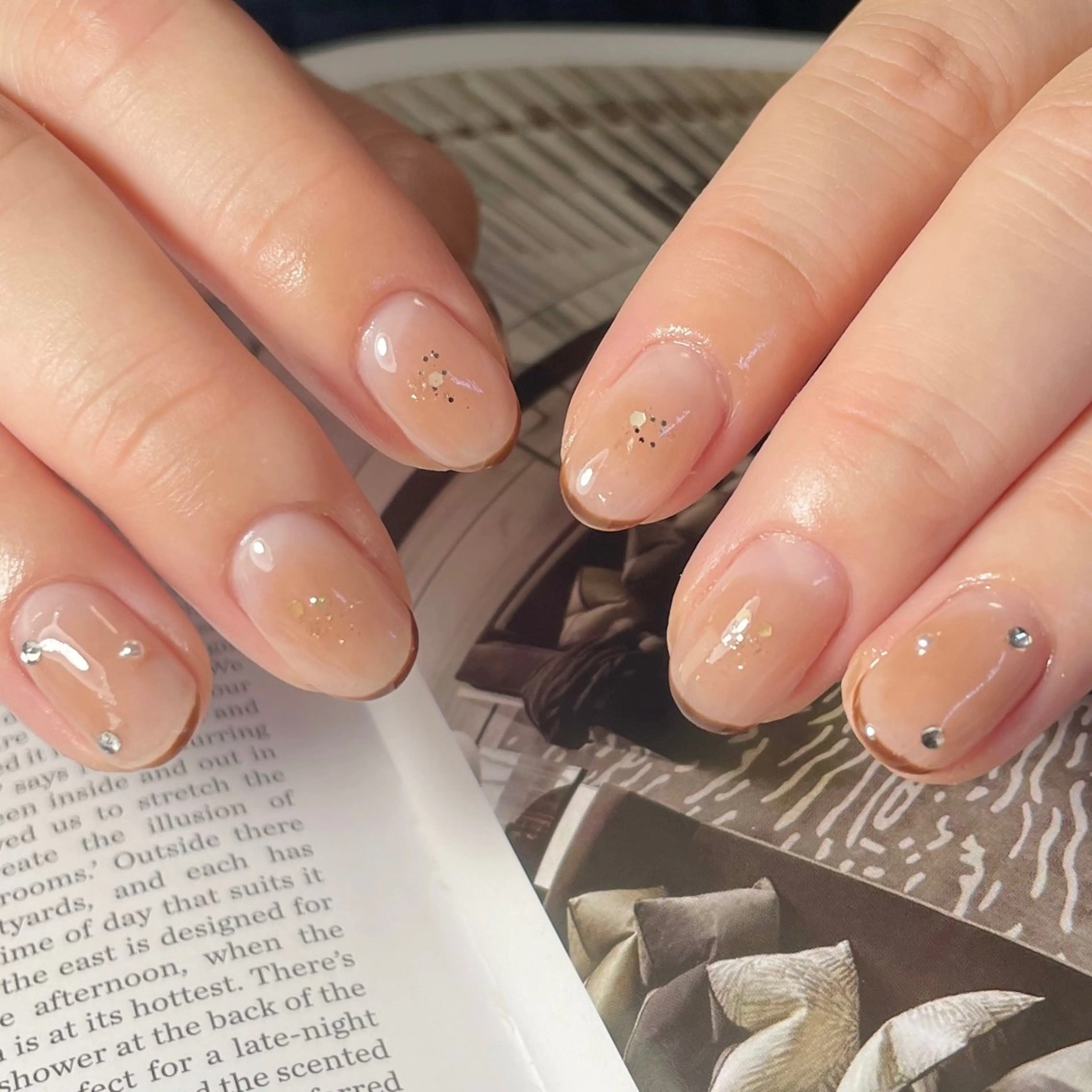 ネイル チークネイル Lofinails ちひろのネイルデザイン