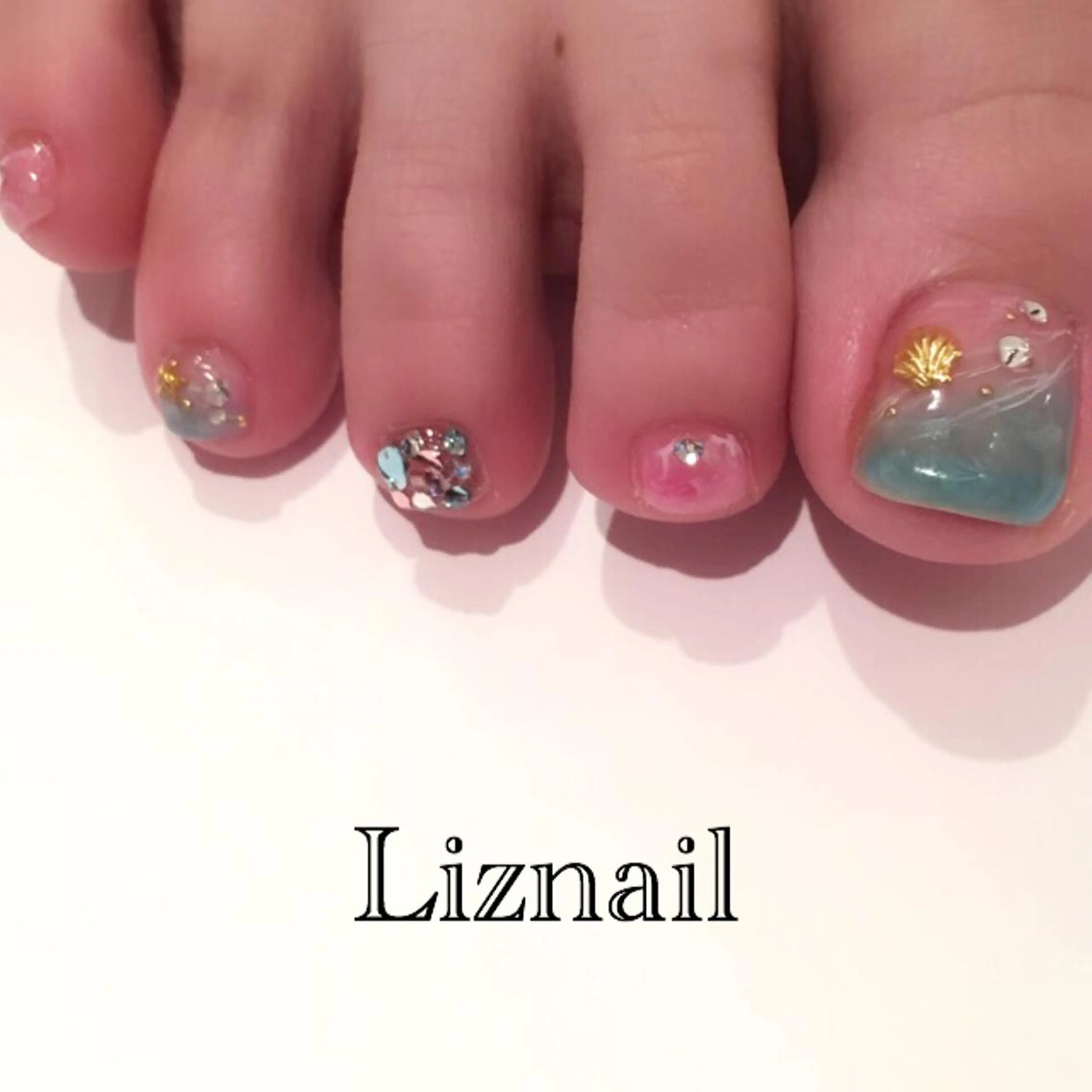 ネイル Rawr / saoriのネイルデザイン