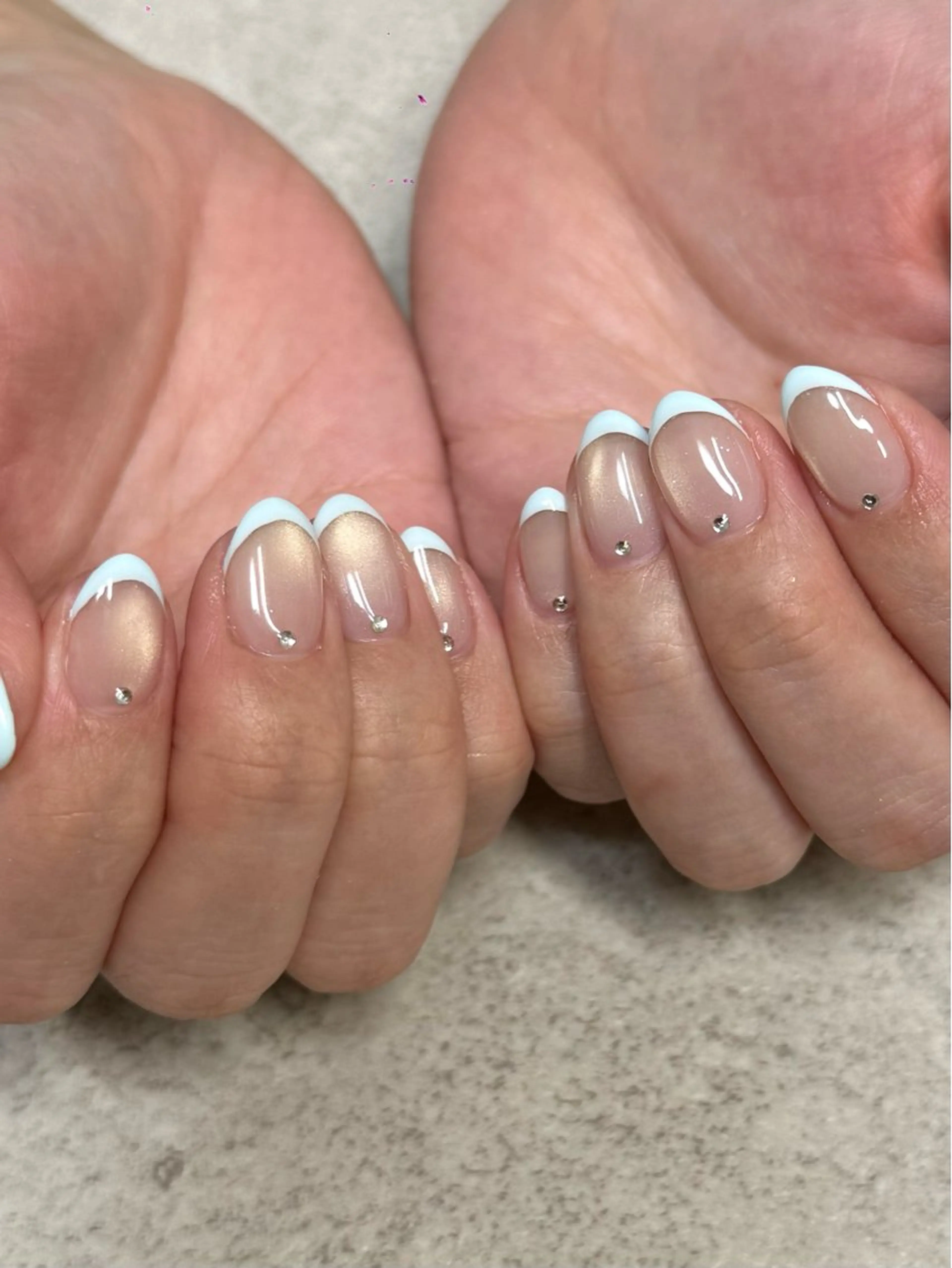 ネイル ハンドネイル ネイルルーム チャームのネイルデザイン