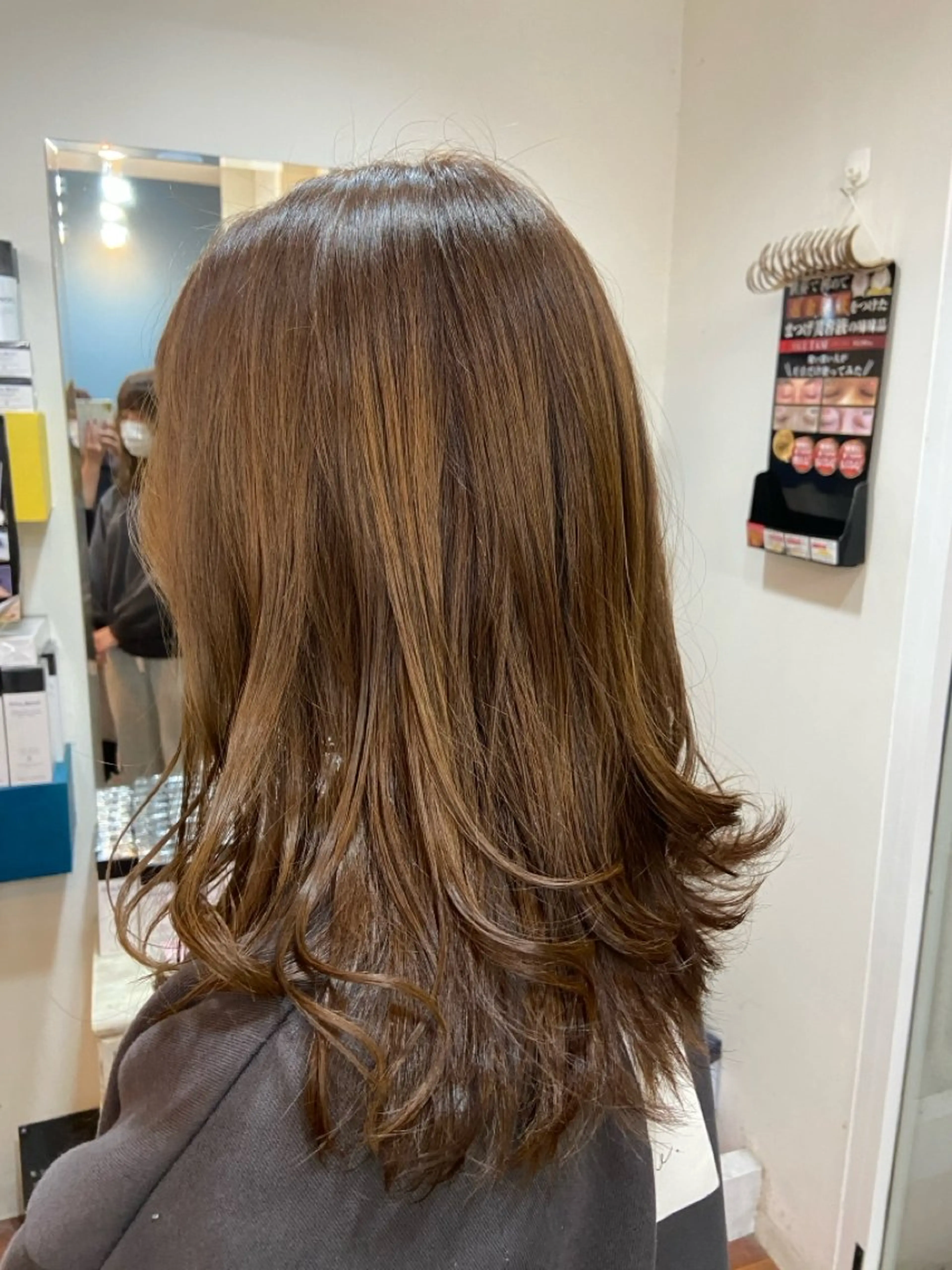 セミロング カラー 中西 梨恋のヘアスタイル