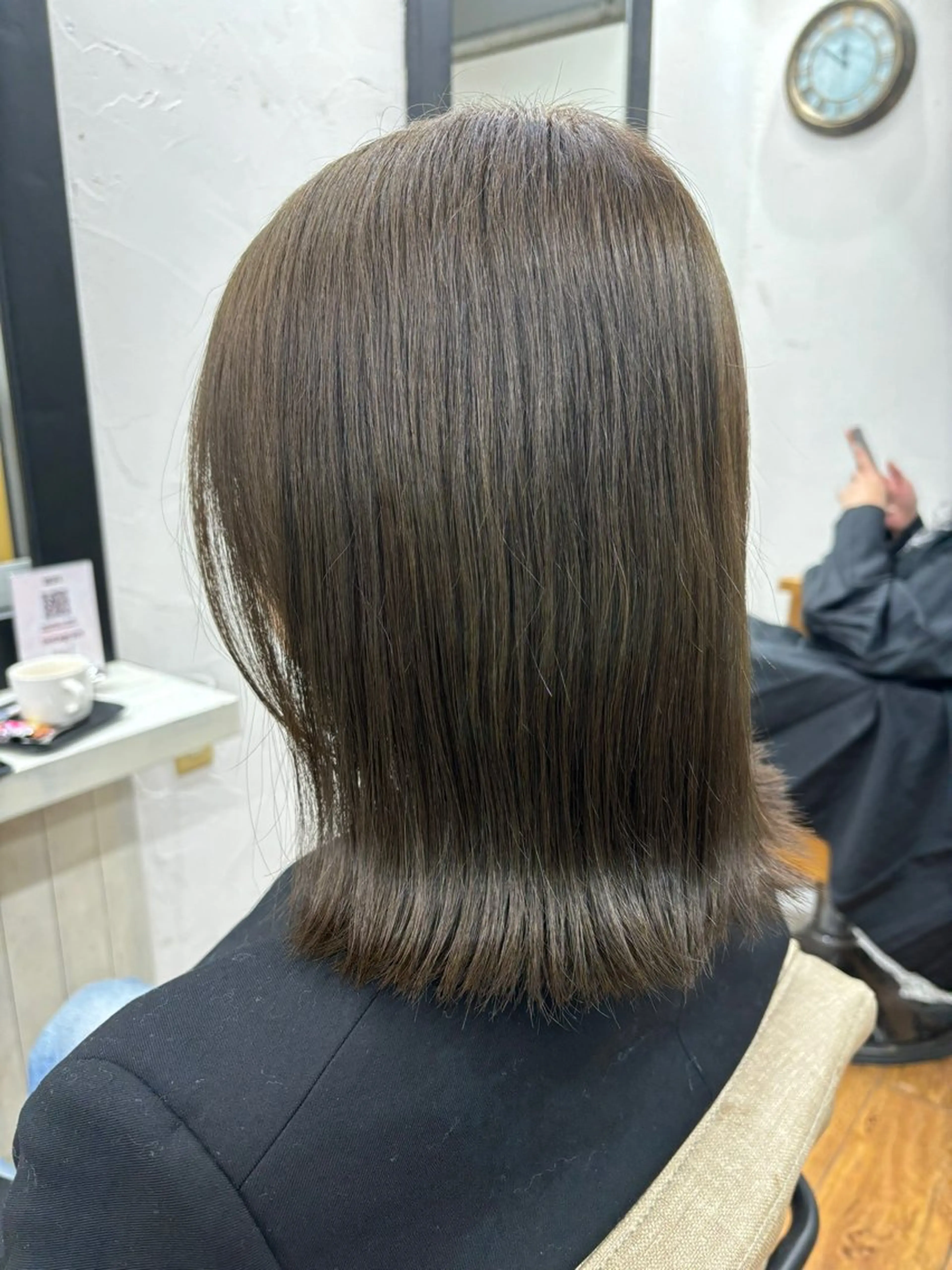 カラー ベージュカラー オリーブベージュ ヘアカラー 香野 優子のヘアスタイル