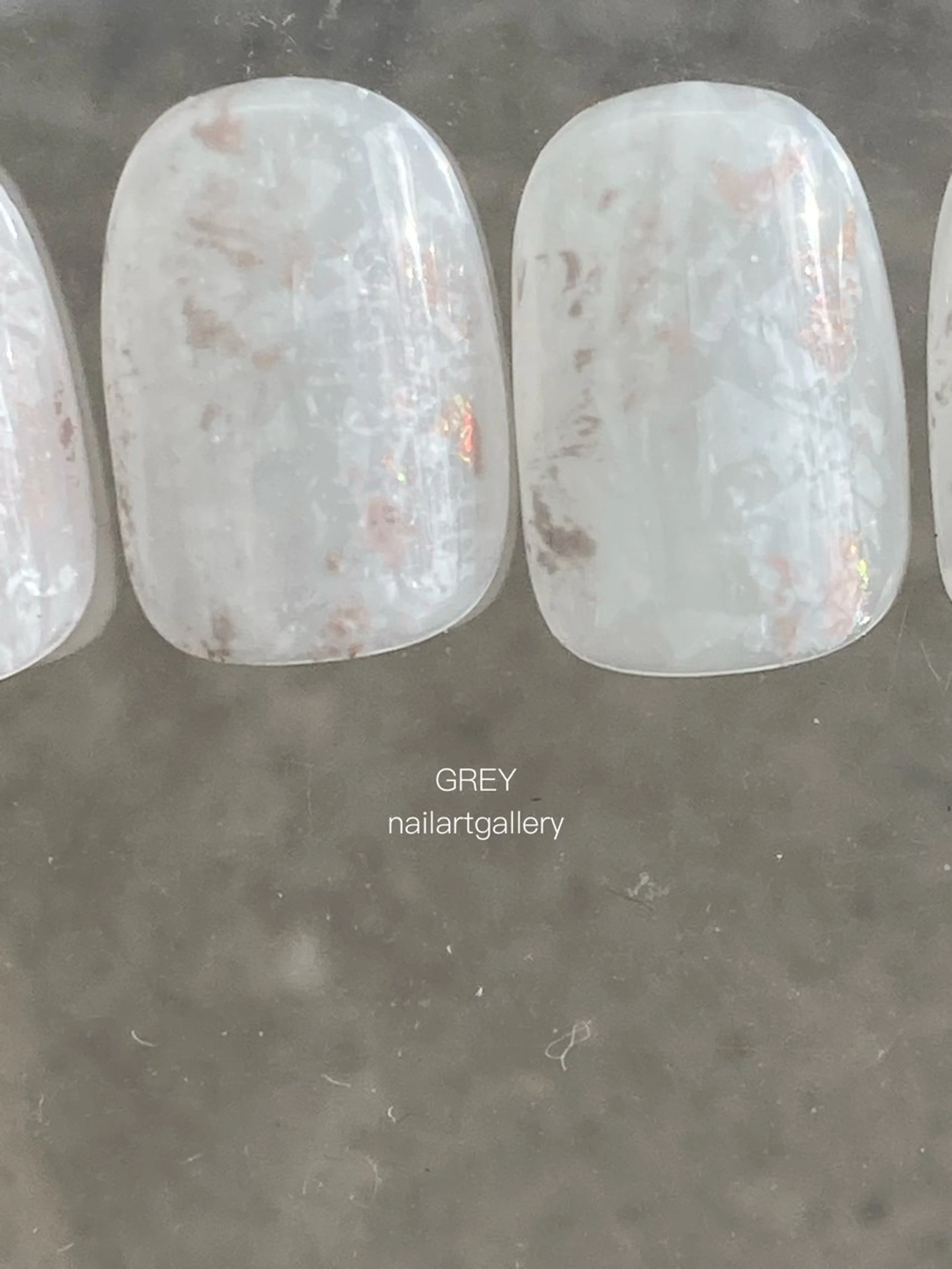 ネイル アートネイル 【GREY】 TAIRAのネイルデザイン