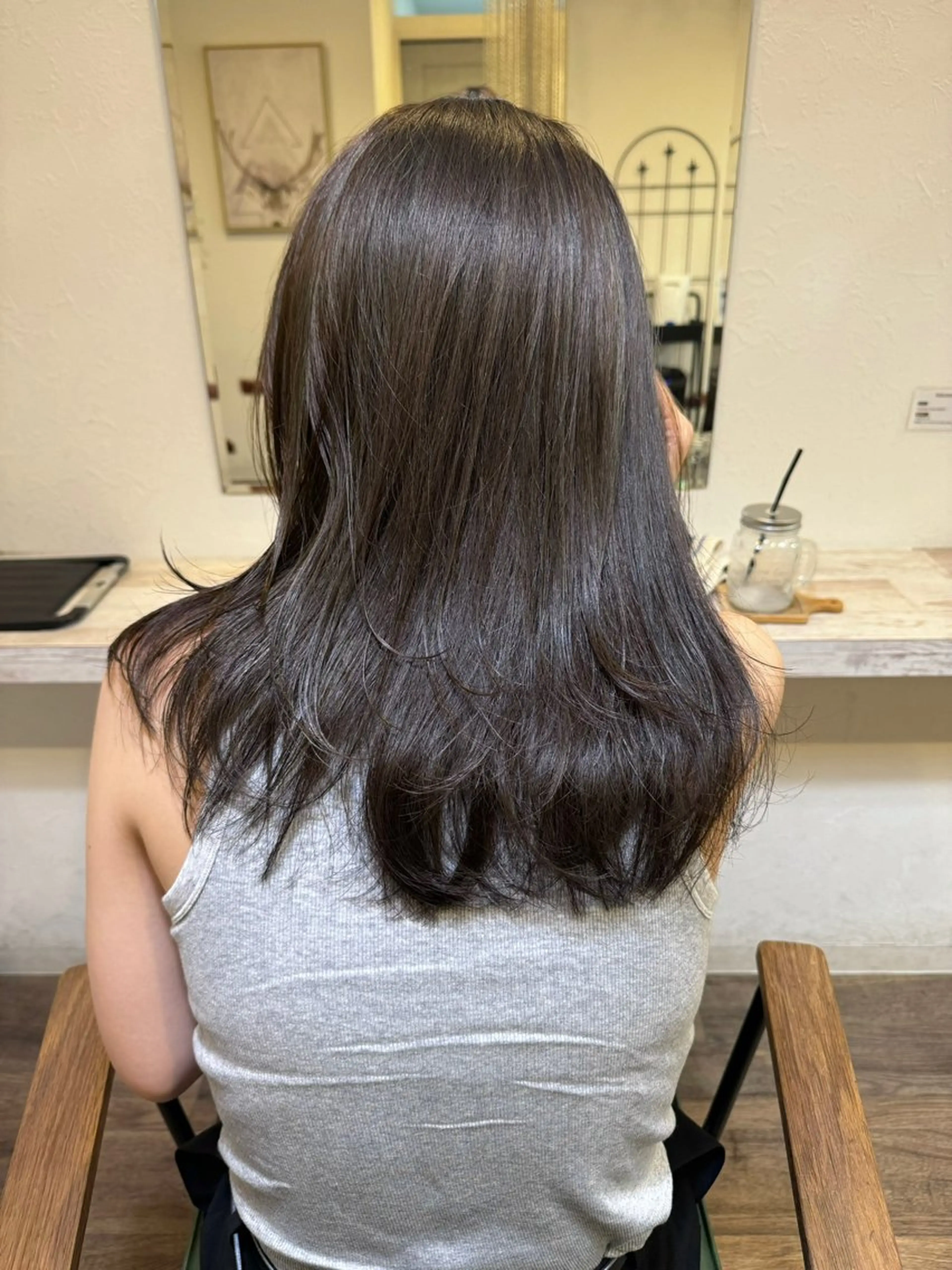 セミロング カラー グレージュ レイヤーカット カット ヘアカラー トリートメント m ā l o.🌷 サカモトマイコのヘアスタイル