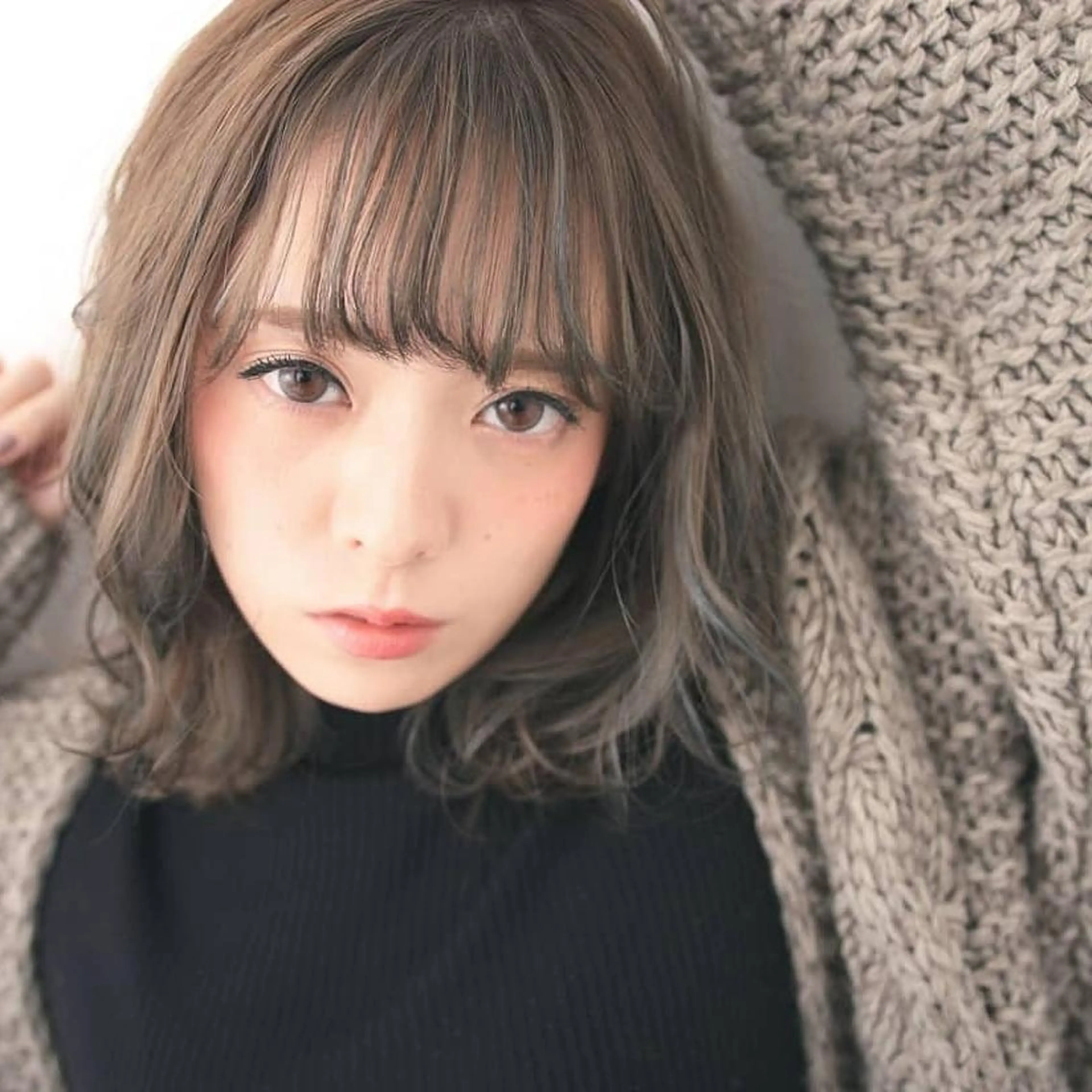 ミディアム カラー ブリーチ 新生活応援★半額/ 25歳以下　“内間”のヘアスタイル