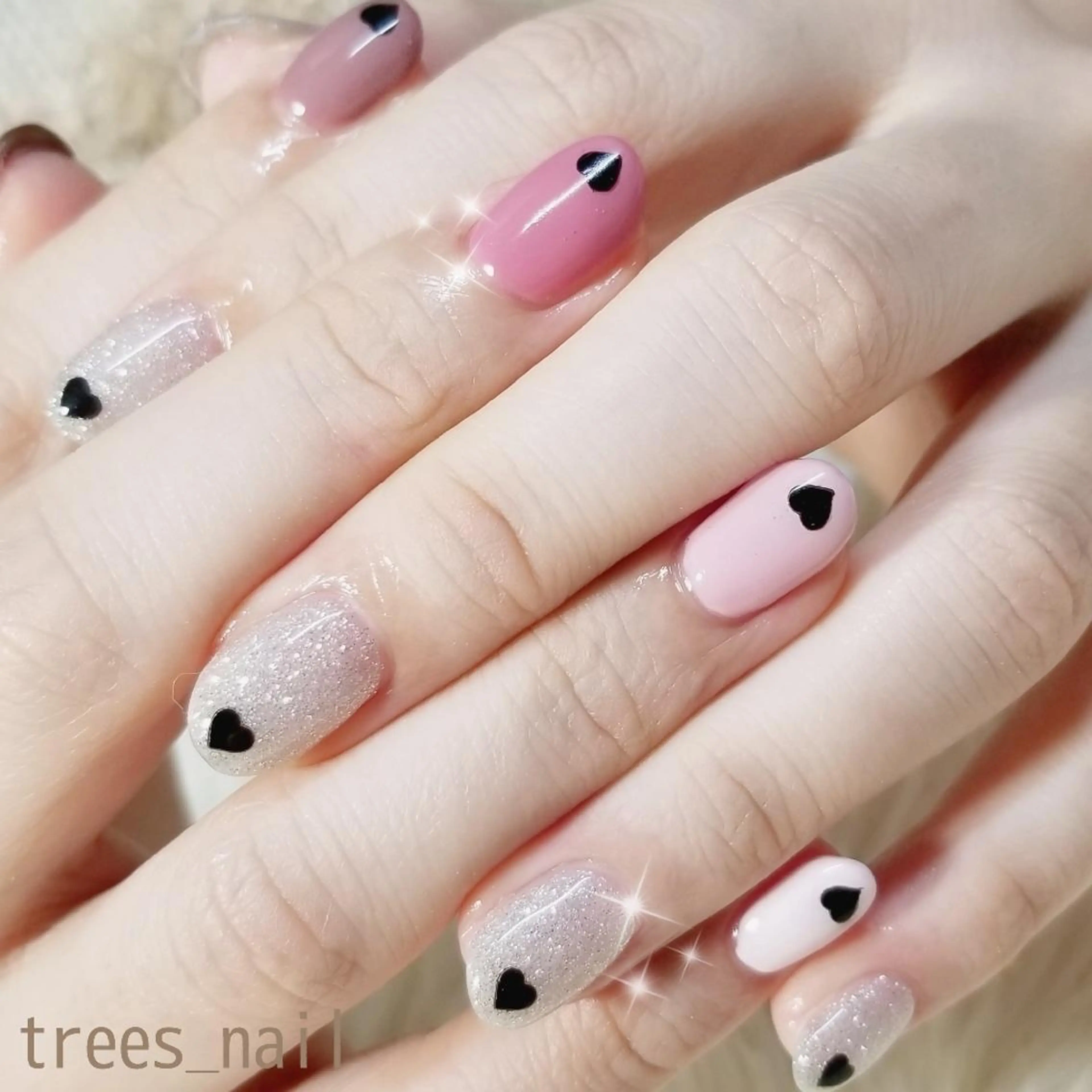 ネイル ガーリー グラデーション ピンク バレンタイン ハンドネイル フットネイル trees_ nailのネイルデザイン