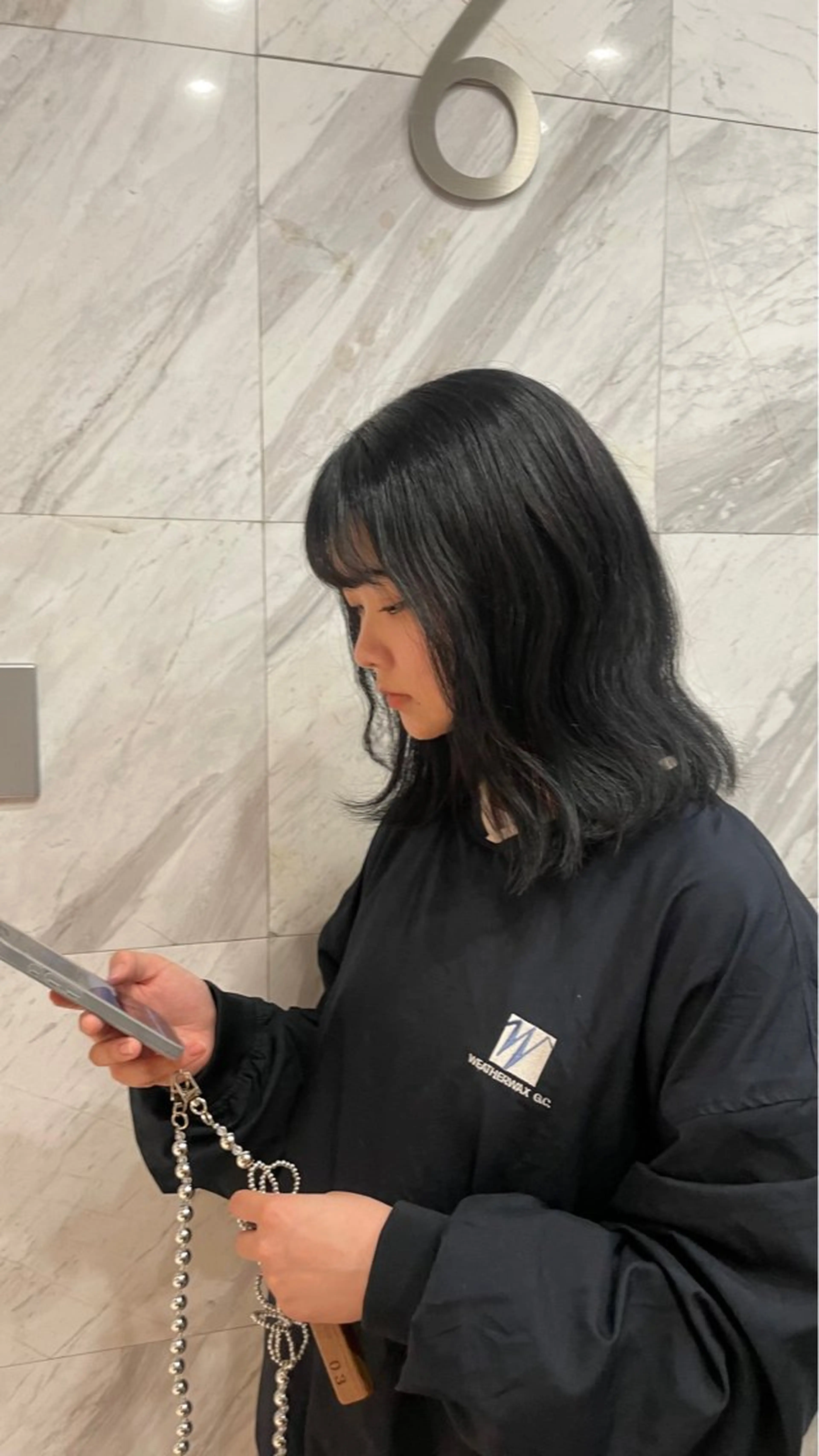 ミディアム 🦋美髪矯正、髪質 改善のプロ🦋アオイのヘアスタイル