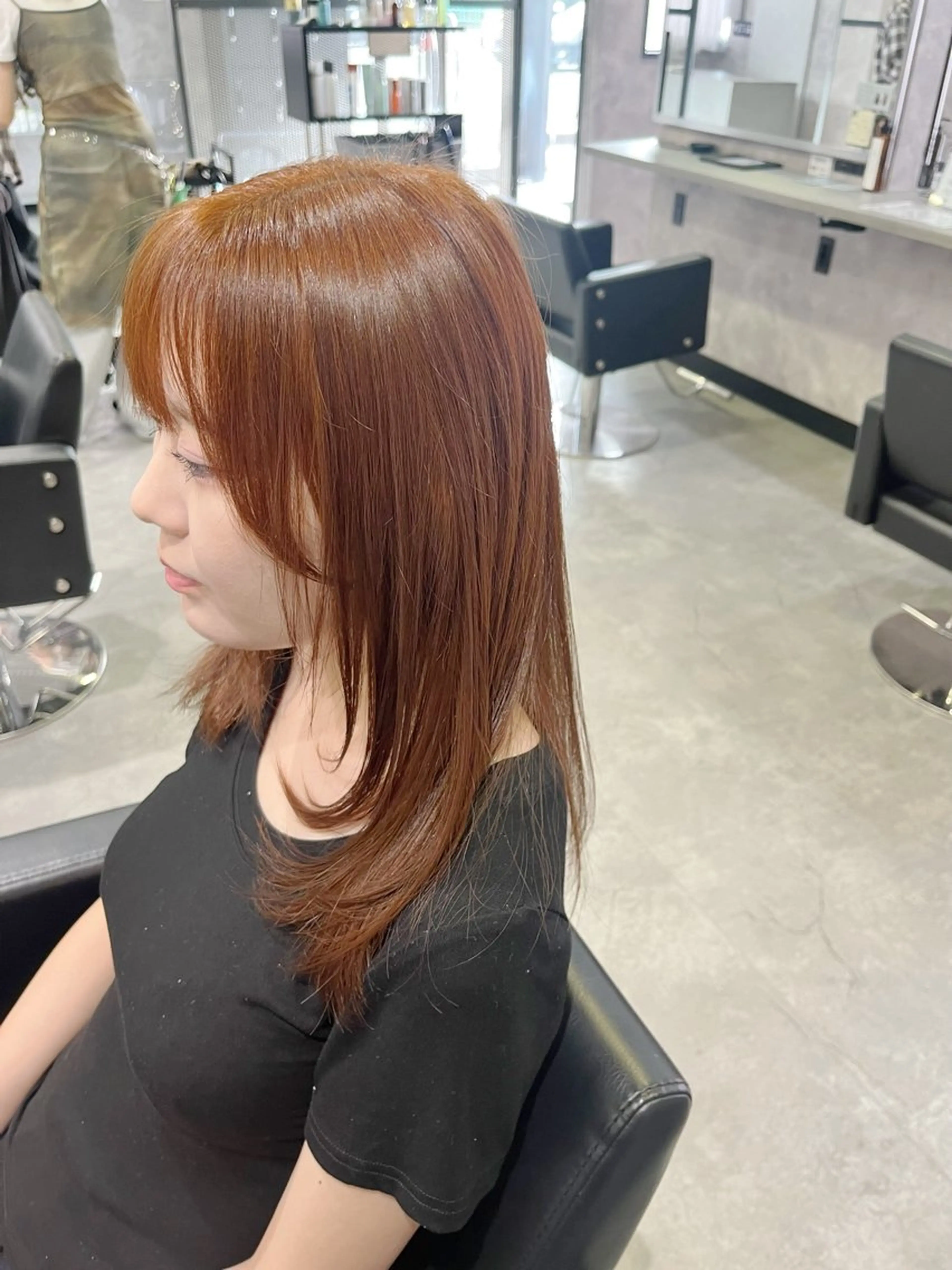 セミロング カラー カット ヘアカラー 伊藤 由妃乃のヘアスタイル