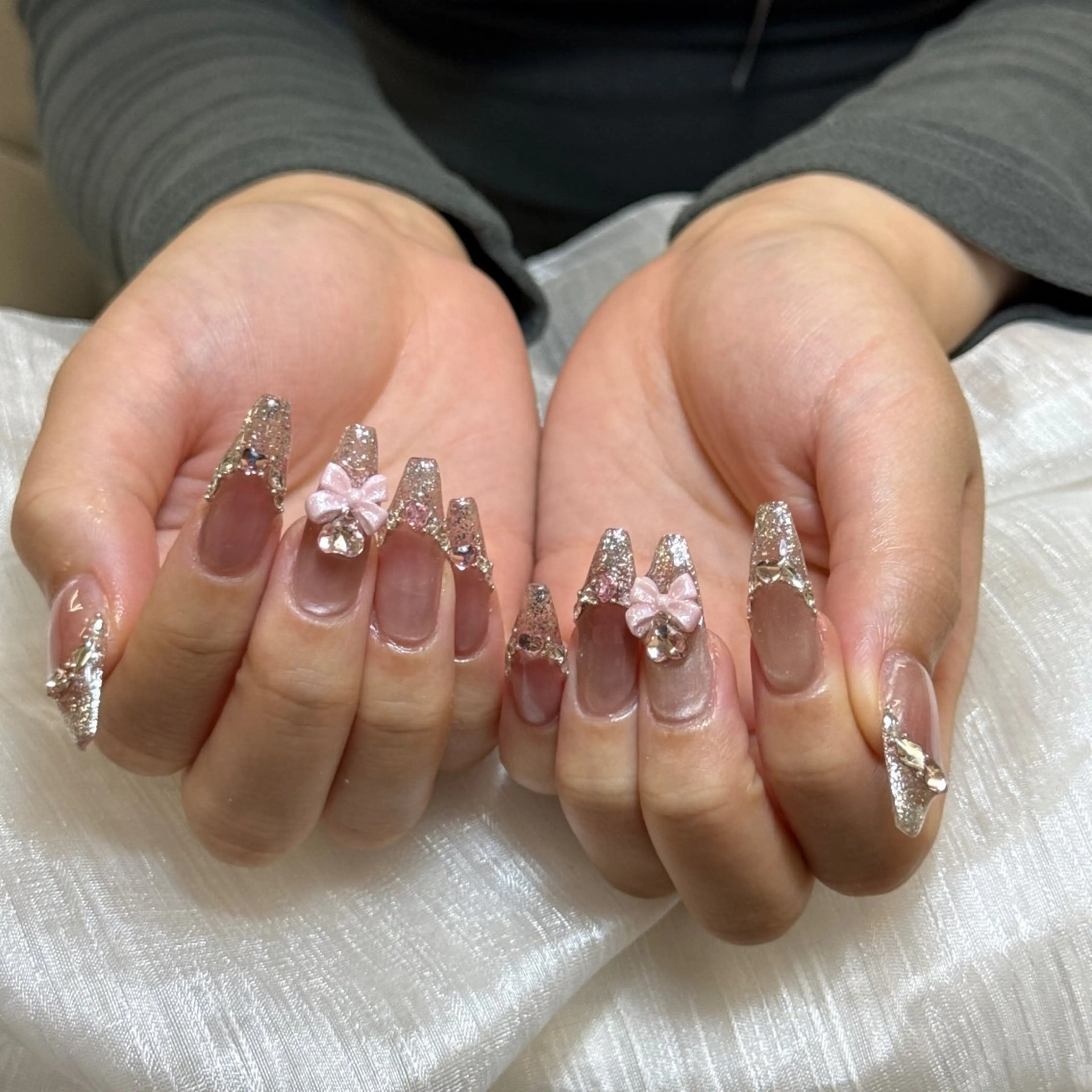 ネイル アートネイル 長さ出し 持ち込み スカルプネイル ネイルチップ ハンドネイル Anh 高田馬場のネイルデザイン