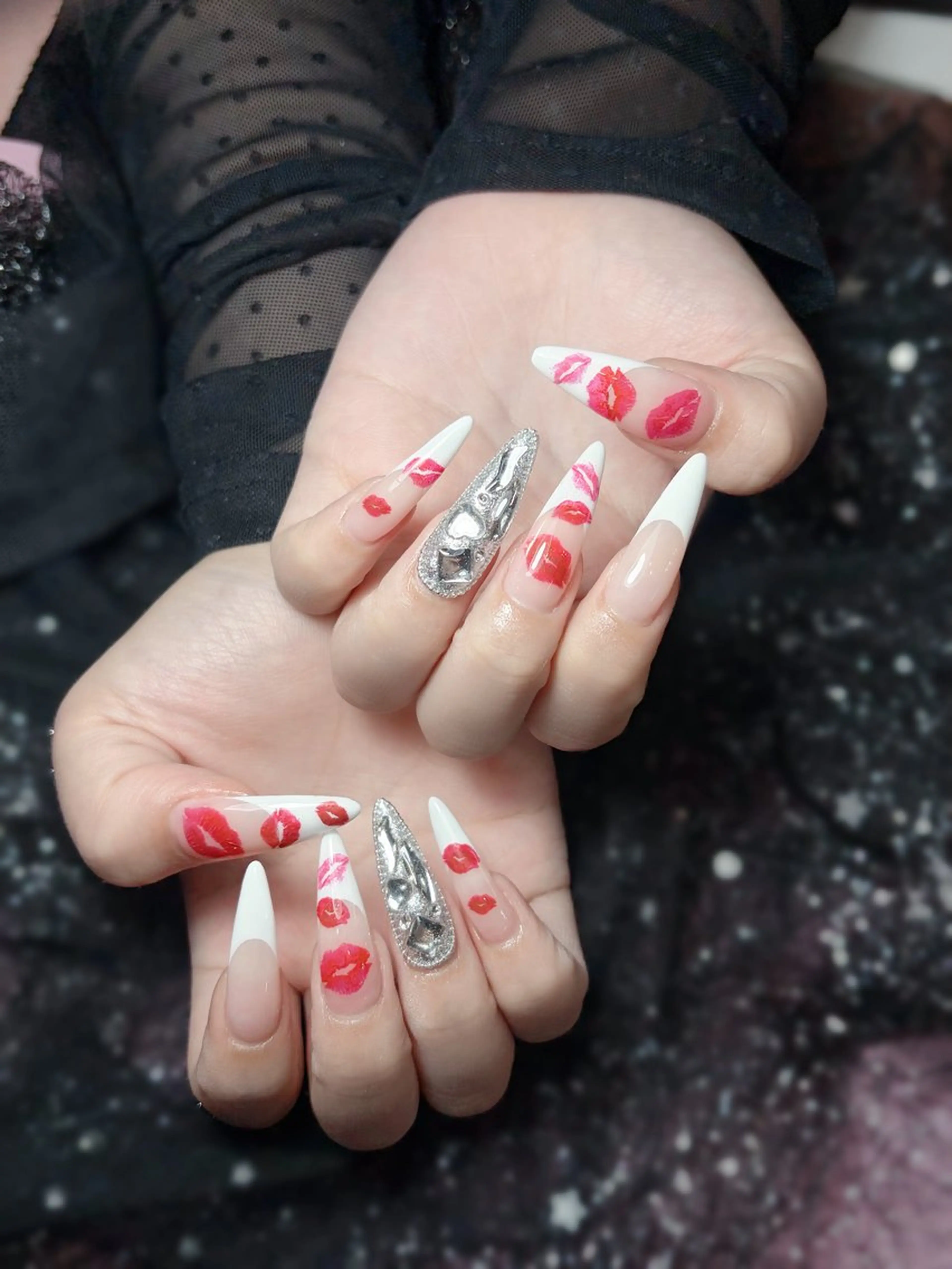 ネイル 成人式 フラッシュネイル フレンチネイル ジェルネイル グラデーション ハンドネイル 😍Yumi❤️ 💅Nail💅のネイルデザイン