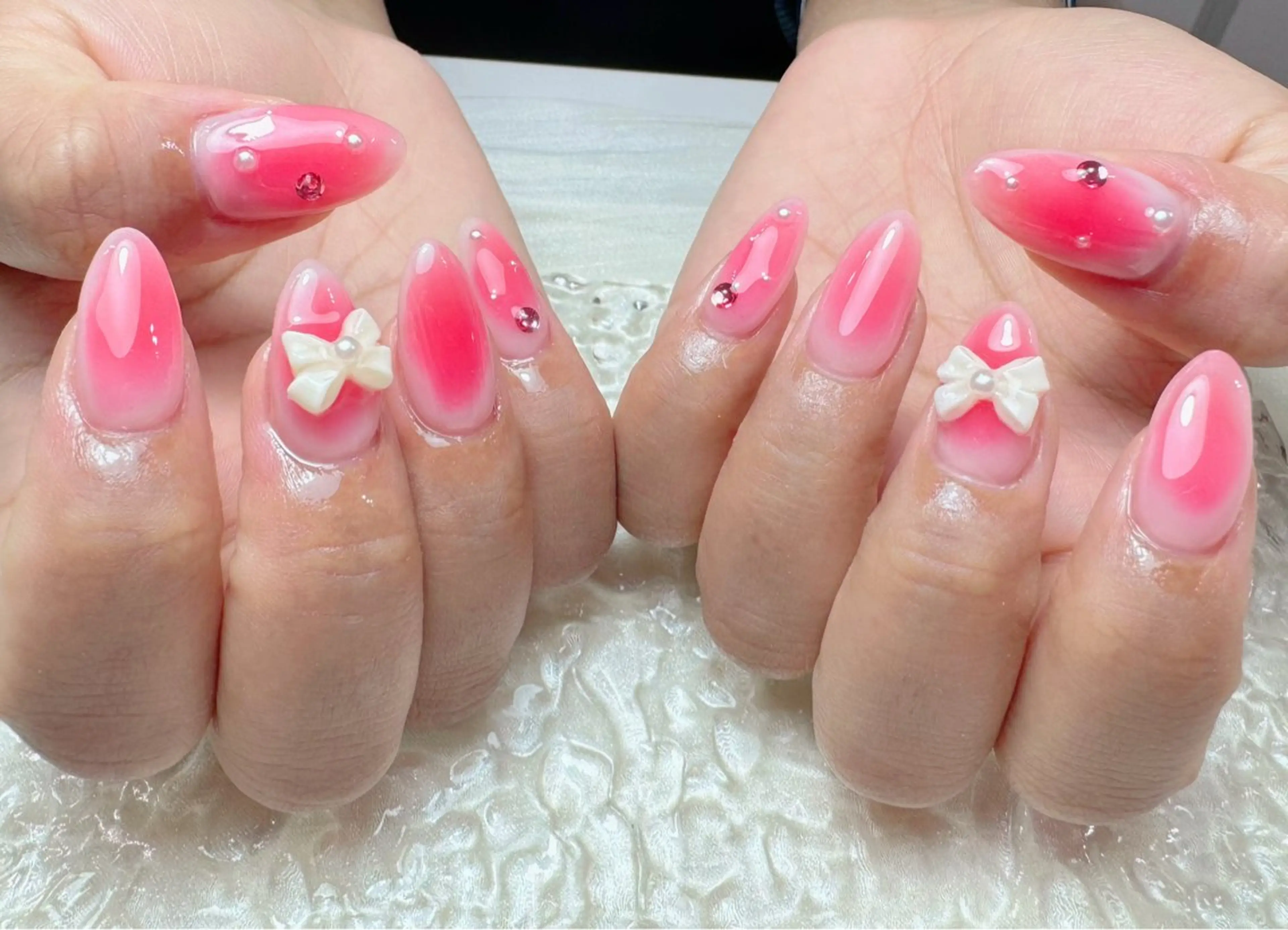 ネイル ハンドネイル マジック ミラーのネイルデザイン